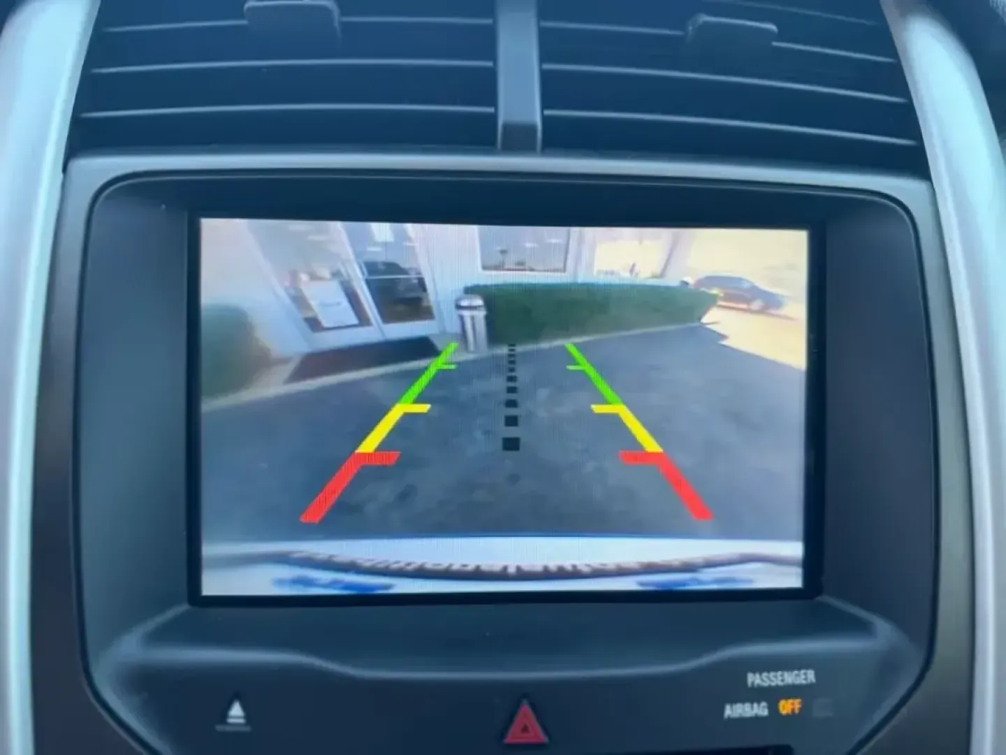 2012 SILVER Ford Edge SEL FWD (2FMDK3JC4CB) with an 3.5L V6 DOHC 24V engine, 6-Speed Automatic transmission, located at 10740 Forest Lane, Dallas, TX, 75243, (972) 272-7300, 32.908588, -96.701813 - Experience the freedom of adventure with this 2012 Ford Edge SEL FWD, a stylish and versatile SUV perfectly designed for today's active lifestyle. Whether you're commuting to work in downtown Dallas, shuttling the kids around the Lake Highlands neighborhoods, or planning an unforgettable weekend get - Photo#12