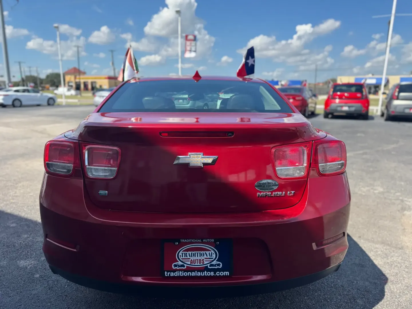 2014 Chevrolet Malibu 1LT (1G11C5SL2EF) with an 2.5L L4 DOHC 16V engine, 6-Speed Automatic transmission, located at 10740 Forest Lane, Dallas, TX, 75243, (972) 272-7300, 32.908588, -96.701813 - Discover the freedom of the open road with this stunning 2014 Chevrolet Malibu, perfect for your daily commutes, family outings, or spontaneous weekend adventures! This affordable used car effortlessly combines style, comfort, and reliability, making it a fantastic choice for anyone seeking quality - Photo#3