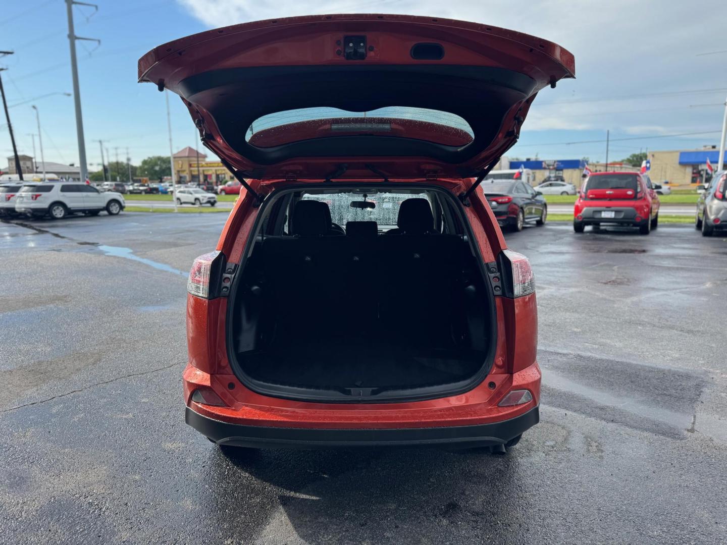 2016 ORANGE TOYOTA RAV4 LE (2T3ZFREVXGW) , located at 10740 Forest Lane, Dallas, TX, 75243, (972) 272-7300, 32.908588, -96.701813 - Photo#4