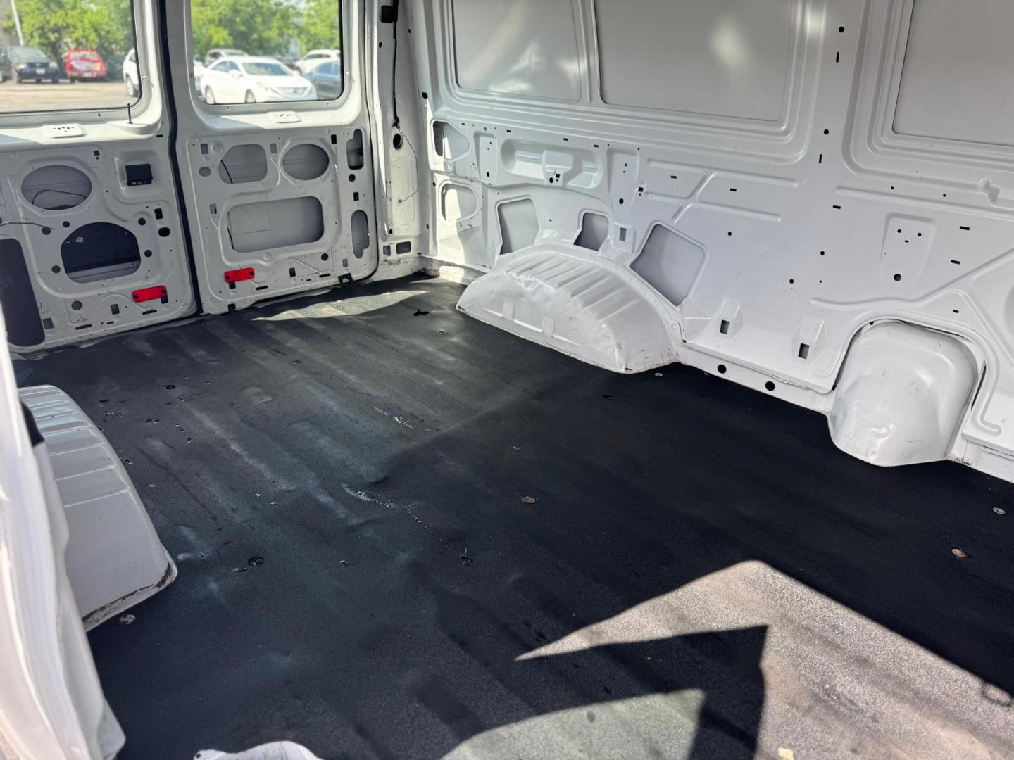 2012 WHITE FORD ECONOLINE BASE; XL; (1FTNE1EW9CD) , located at 10740 Forest Lane, Dallas, TX, 75243, (972) 272-7300, 32.908588, -96.701813 - Photo#5