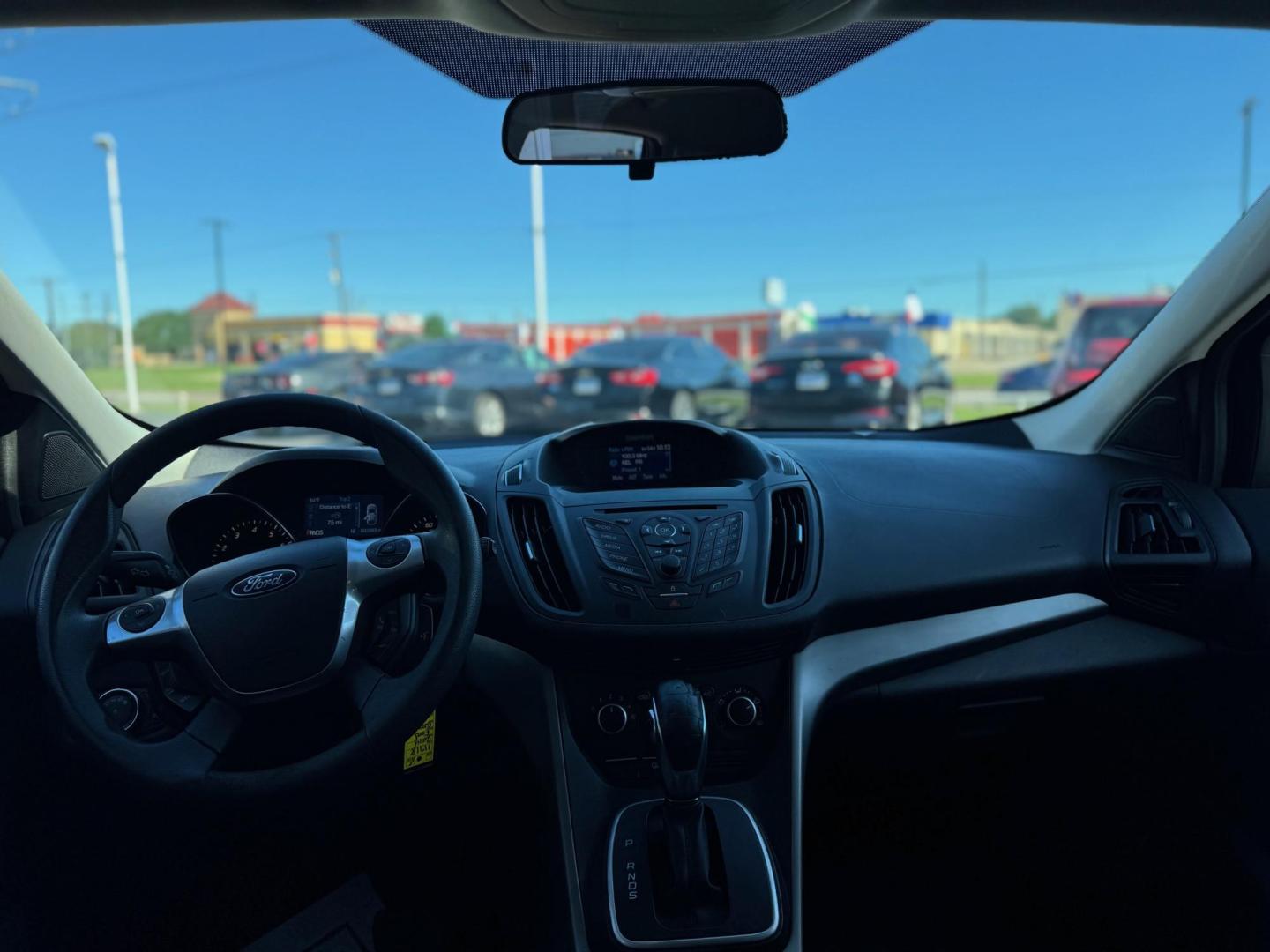 2014 MAROON FORD ESCAPE SE (1FMCU0GX9EU) , located at 10740 Forest Lane, Dallas, TX, 75243, (972) 272-7300, 32.908588, -96.701813 - Photo#7