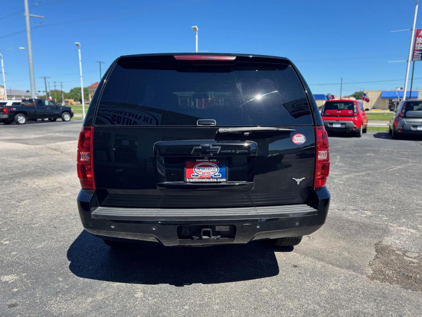 2009 BLACK CHEVROLET TAHOE LT (1GNFC230X9R) , located at 10740 Forest Lane, Dallas, TX, 75243, (972) 272-7300, 32.908588, -96.701813 - Photo#3