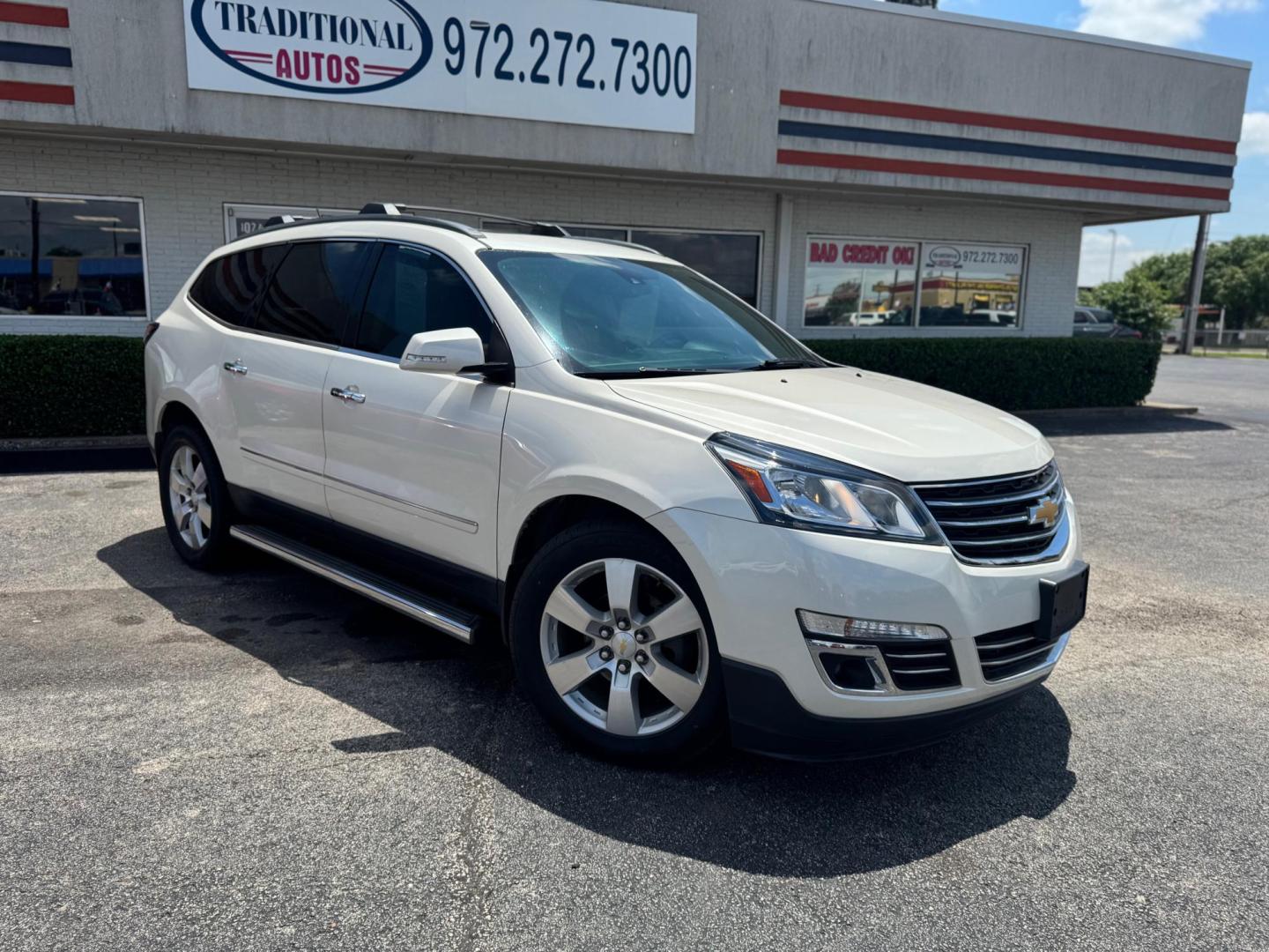2014 WHITE CHEVROLET TRAVERSE LTZ (1GNKRJKD3EJ) , located at 10740 Forest Lane, Dallas, TX, 75243, (972) 272-7300, 32.908588, -96.701813 - Photo#1