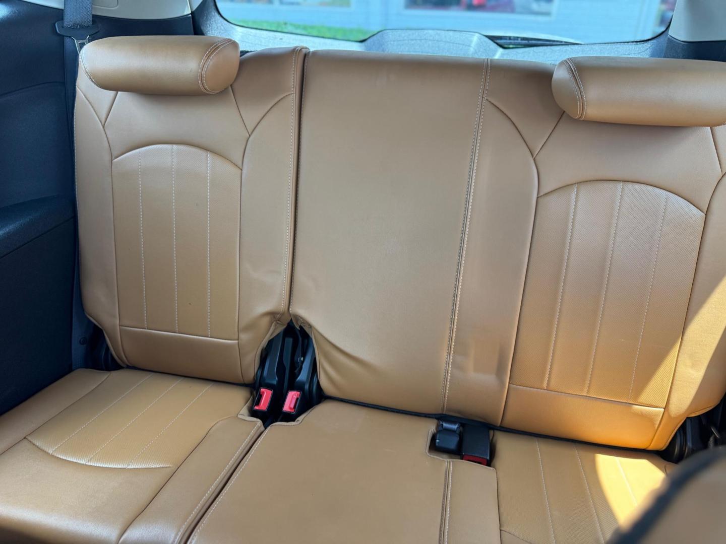 2014 WHITE CHEVROLET TRAVERSE LTZ (1GNKRJKD3EJ) , located at 10740 Forest Lane, Dallas, TX, 75243, (972) 272-7300, 32.908588, -96.701813 - Photo#8