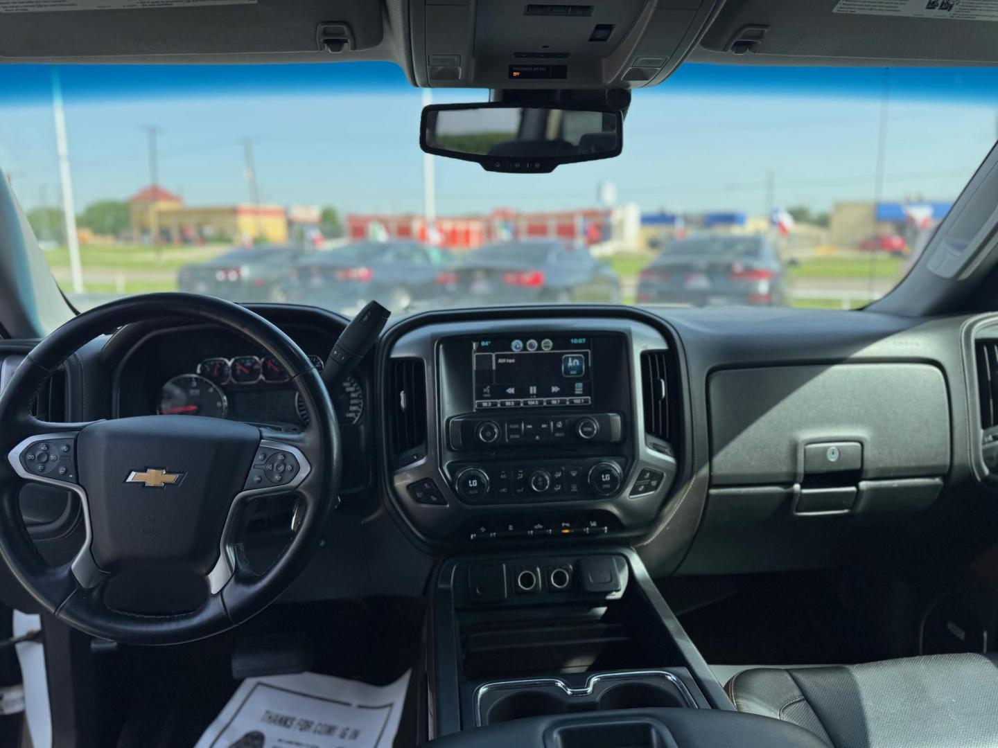 2015 WHITE CHEVROLET SILVERADO LTZ (3GCPCSEC8FG) , located at 10740 Forest Lane, Dallas, TX, 75243, (972) 272-7300, 32.908588, -96.701813 - Photo#7