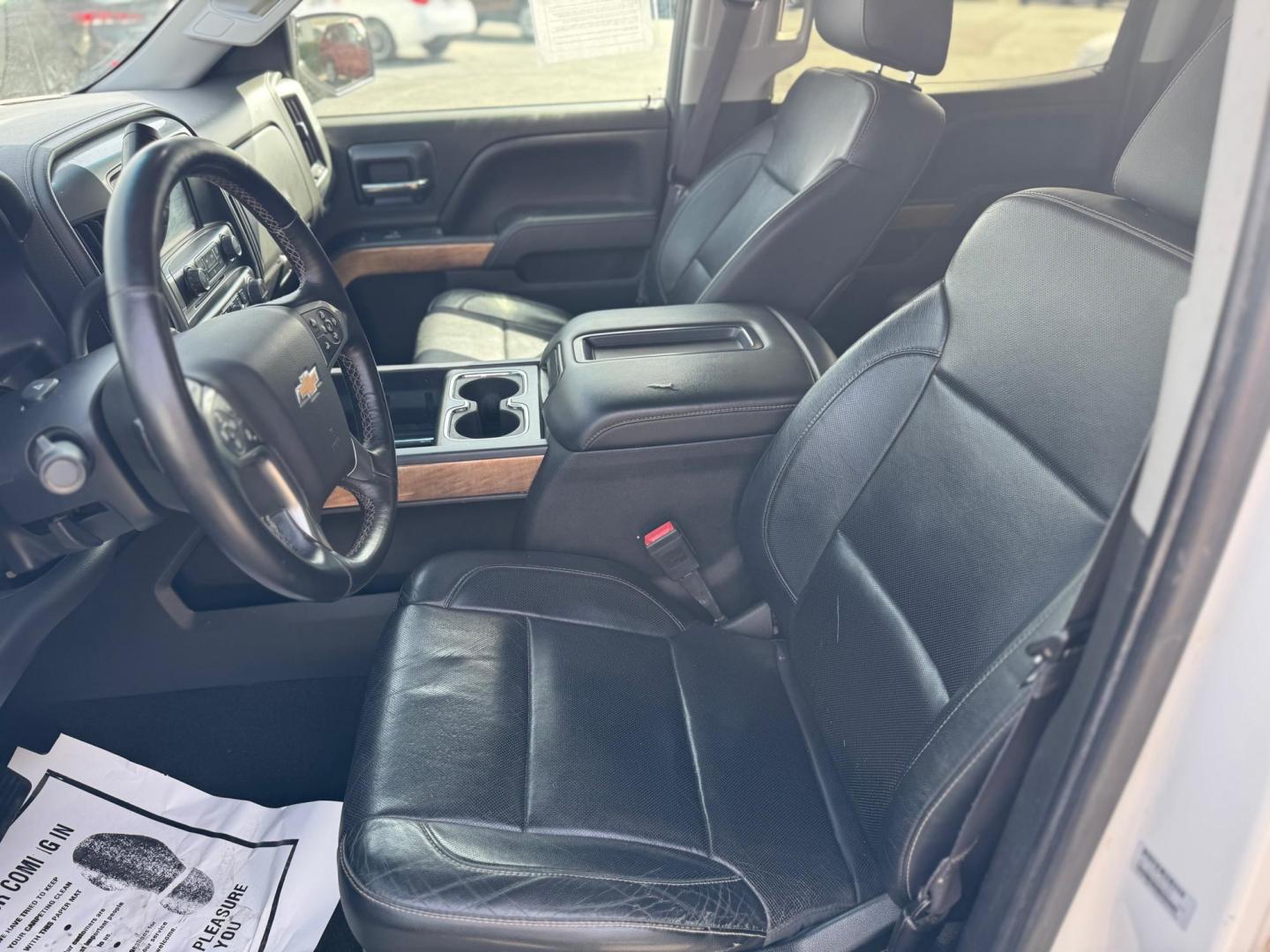 2015 WHITE CHEVROLET SILVERADO LTZ (3GCPCSEC8FG) , located at 10740 Forest Lane, Dallas, TX, 75243, (972) 272-7300, 32.908588, -96.701813 - Photo#8