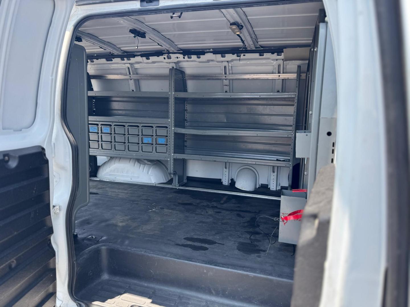 2020 WHITE CHEVROLET EXPRESS WORK VAN (1GCWGAFG7L1) , located at 10740 Forest Lane, Dallas, TX, 75243, (972) 272-7300, 32.908588, -96.701813 - Photo#9