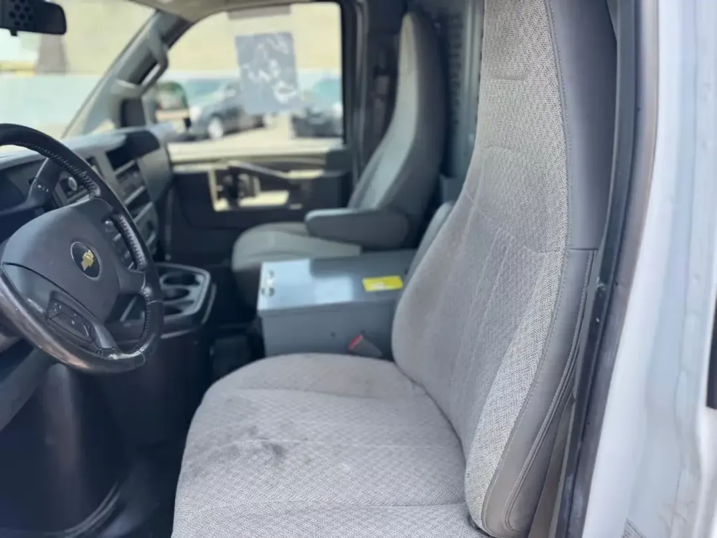 2020 WHITE Chevrolet Express 2500 Cargo (1GCWGAFG7L1) with an 6.0L V8 OHV 16V FFV engine, 6A transmission, located at 10740 Forest Lane, Dallas, TX, 75243, (972) 272-7300, 32.908588, -96.701813 - Are you in the market for a versatile and reliable vehicle that can keep up with your busy lifestyle? Look no further! The 2020 Chevrolet Express 2500 Cargo Van is the perfect solution for entrepreneurs, contractors, and anyone needing a dependable workhorse for daily operations. Whether you're deli - Photo#11
