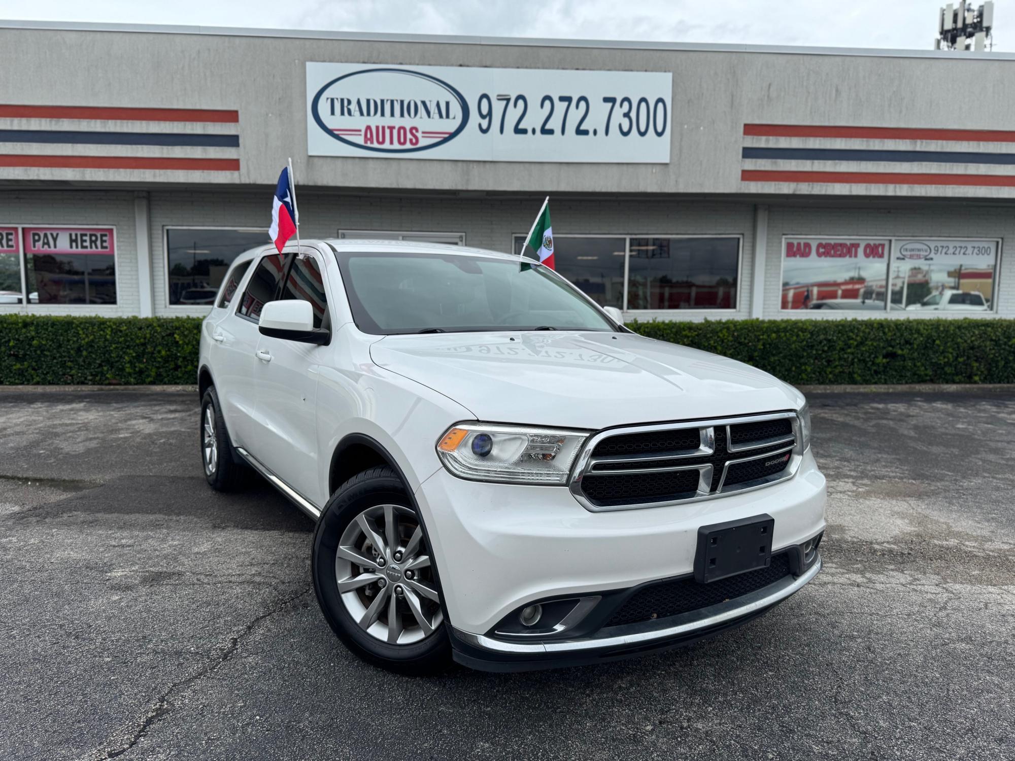 photo of 2017 DODGE DURANGO SXT 