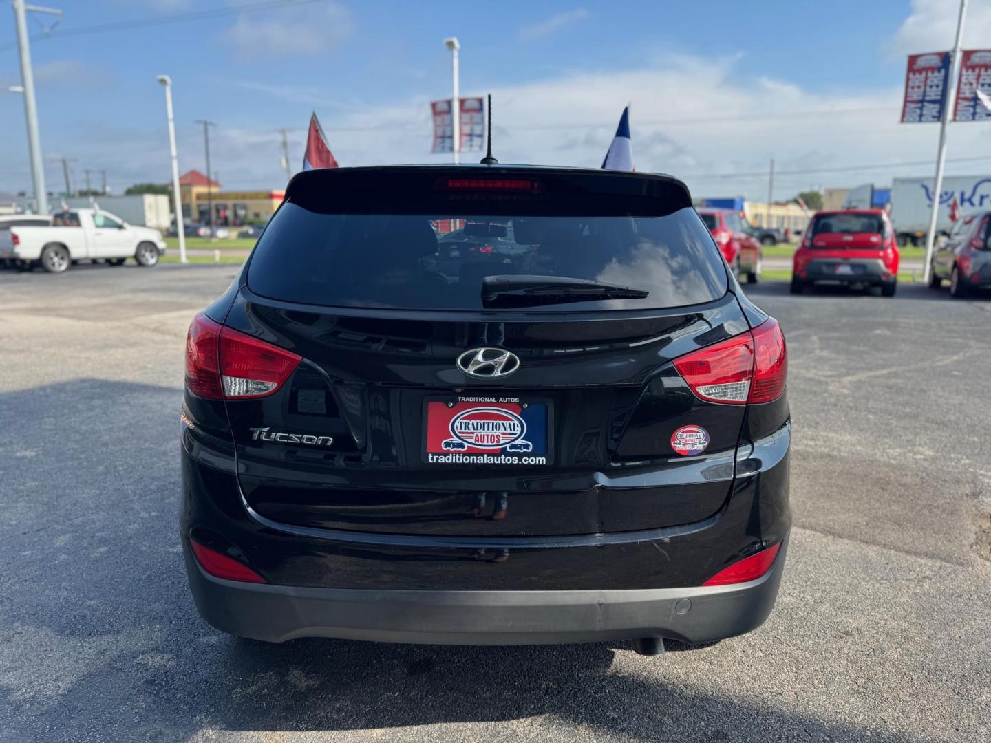 2015 BLACK HYUNDAI TUCSON GLS (KM8JT3AF5FU) , located at 10740 Forest Lane, Dallas, TX, 75243, (972) 272-7300, 32.908588, -96.701813 - Photo#2