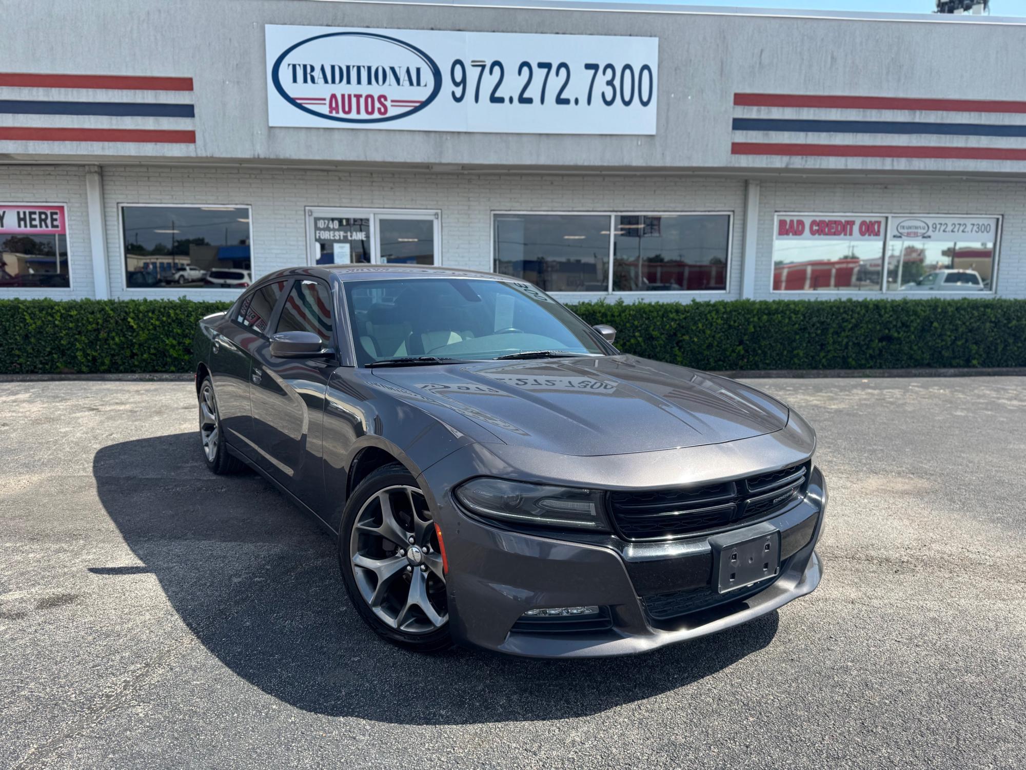 photo of 2015 DODGE CHARGER SXT 