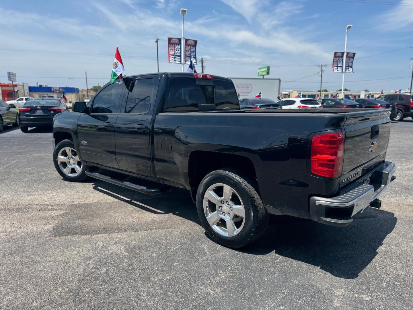 2017 BLACK CHEVROLET SILVERADO LT (1GCRCREC4HZ) , located at 10740 Forest Lane, Dallas, TX, 75243, (972) 272-7300, 32.908588, -96.701813 - Photo#4