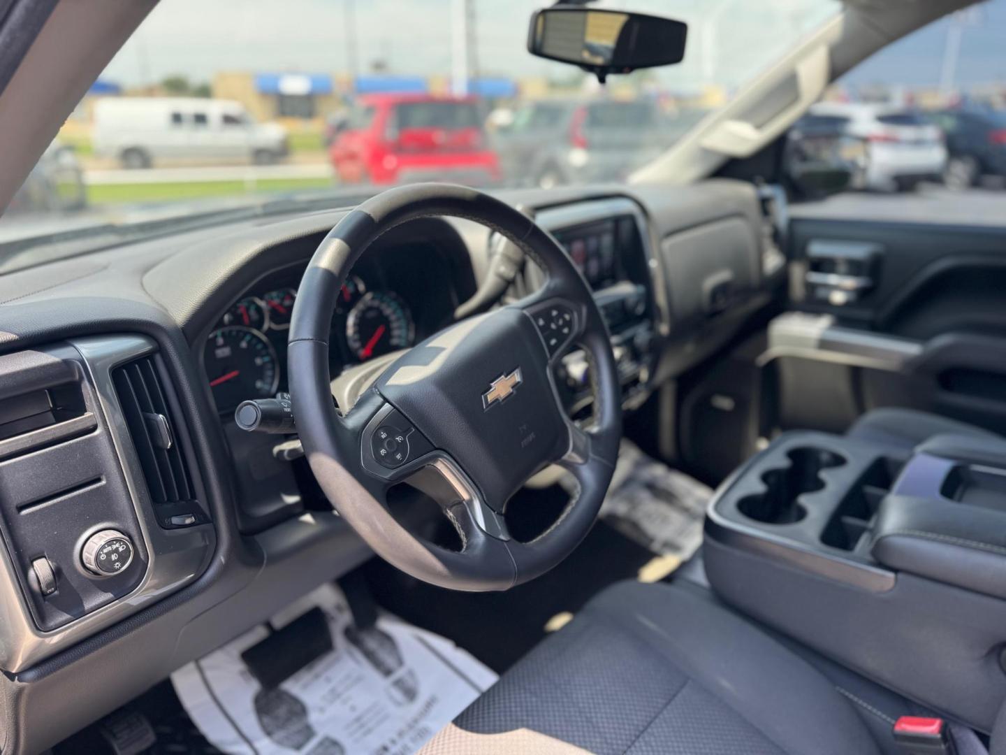 2017 BLACK CHEVROLET SILVERADO LT (1GCRCREC4HZ) , located at 10740 Forest Lane, Dallas, TX, 75243, (972) 272-7300, 32.908588, -96.701813 - Photo#10