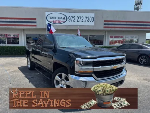 2017 CHEVROLET SILVERADO LT 