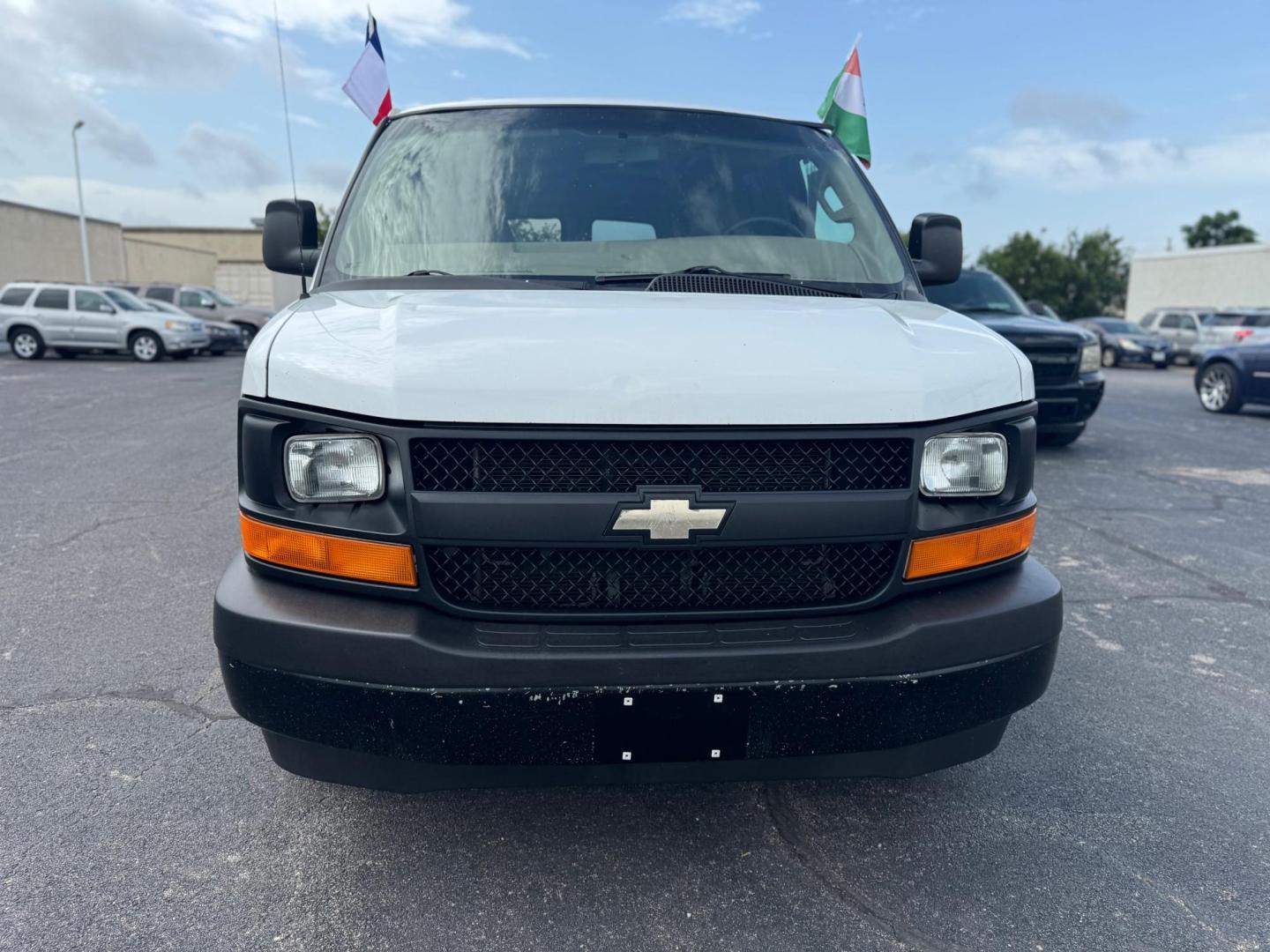 2017 WHITE CHEVROLET EXPRESS WORK VAN (1GCWGAFG3H1) , located at 10740 Forest Lane, Dallas, TX, 75243, (972) 272-7300, 32.908588, -96.701813 - Photo#1