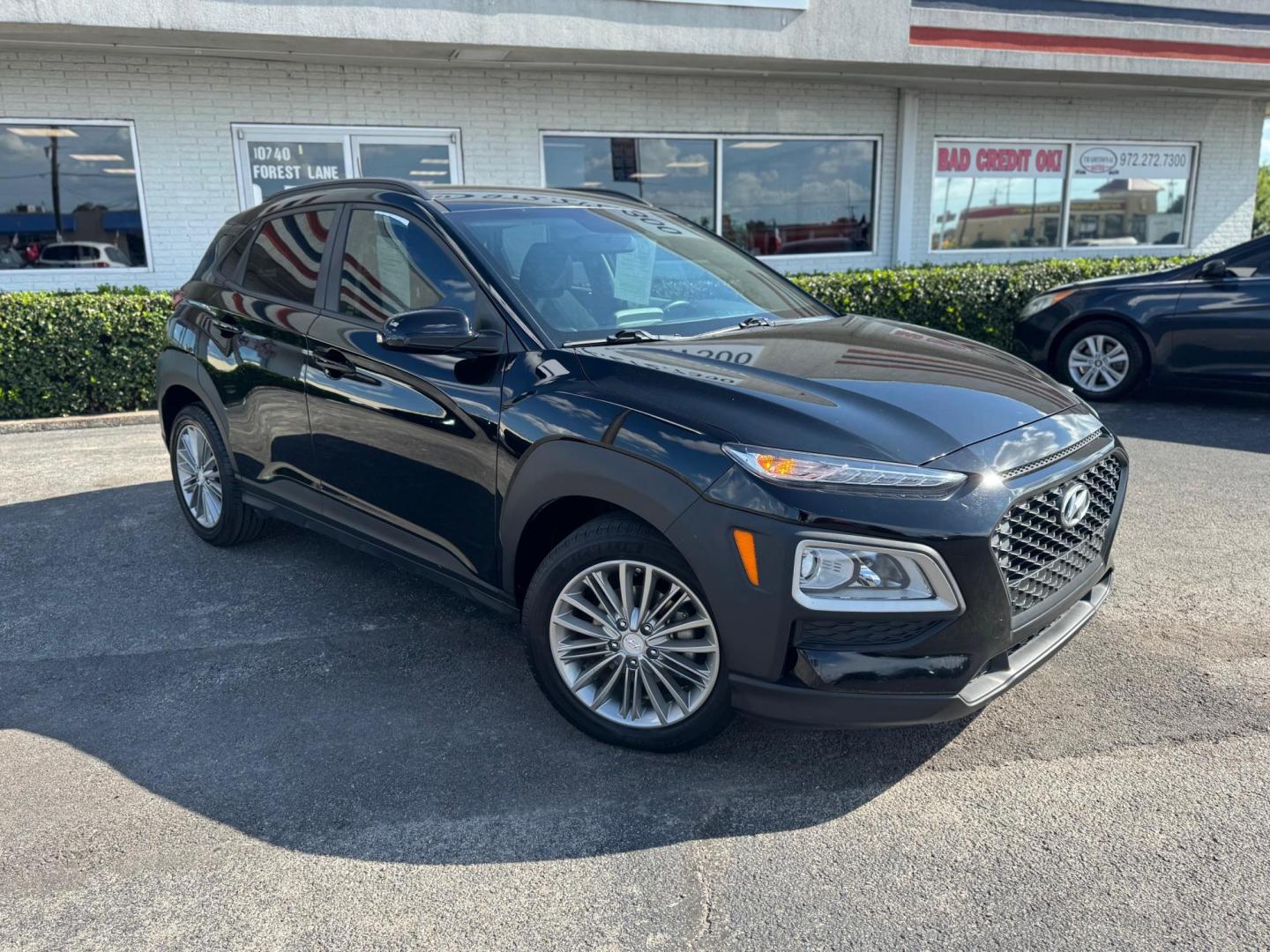 2018 BLACK HYUNDAI KONA SEL (KM8K22AA3JU) , located at 10740 Forest Lane, Dallas, TX, 75243, (972) 272-7300, 32.908588, -96.701813 - Photo#1