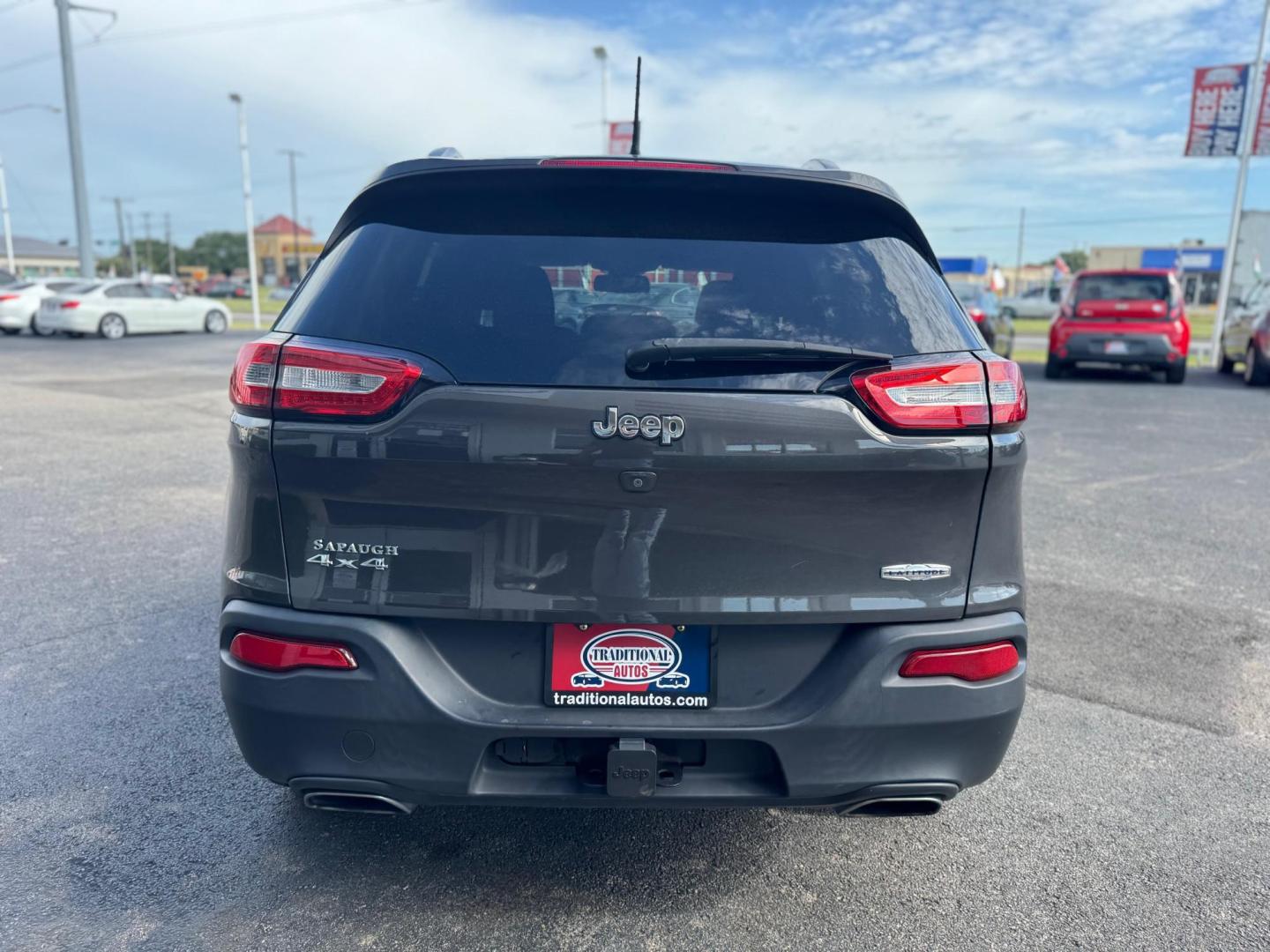 2016 BLACK JEEP CHEROKEE LATITUDE (1C4PJMCS3GW) , located at 10740 Forest Lane, Dallas, TX, 75243, (972) 272-7300, 32.908588, -96.701813 - Photo#3