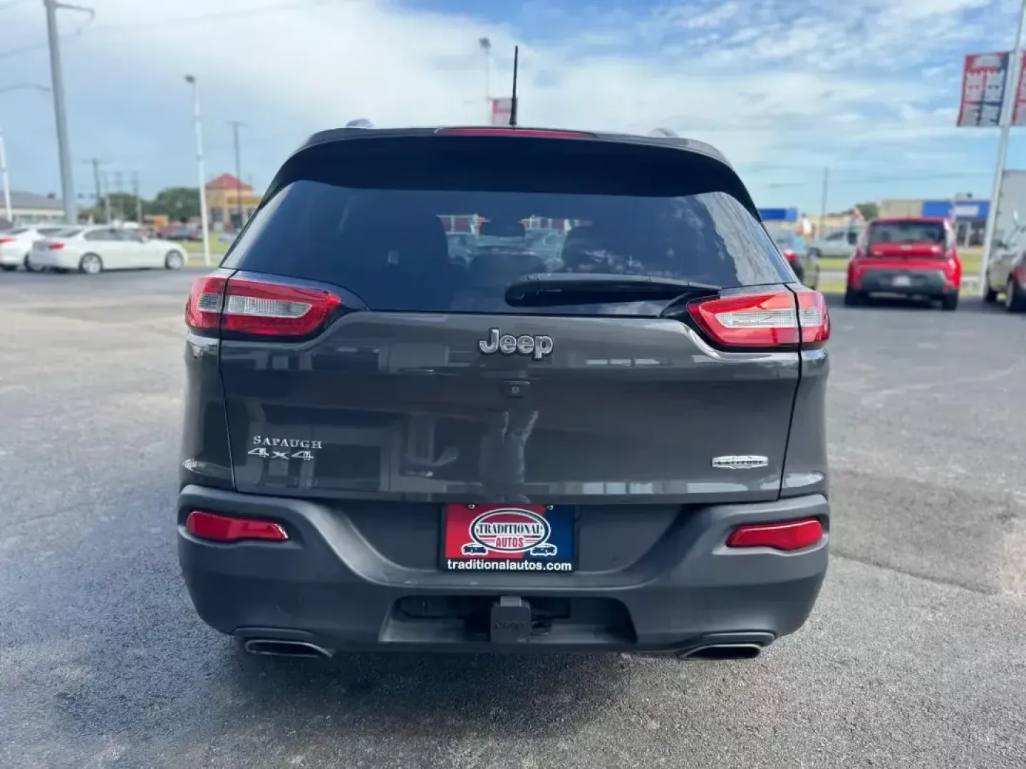 2016 BLACK Jeep Cherokee Latitude 4WD (1C4PJMCS3GW) with an 3.2L V6 DOHC 24V engine, 9-Speed Automatic transmission, located at 10740 Forest Lane, Dallas, TX, 75243, (972) 272-7300, 32.908588, -96.701813 - **Explore the Open Road with Confidence in This 2016 Jeep Cherokee Latitude 4WD!**<br /> <br /> Are you ready to elevate your weekend adventures or tackle your daily commute with ease? The 2016 Jeep Cherokee Latitude 4WD is the perfect blend of rugged capability and modern comfort, making it an idea - Photo#3