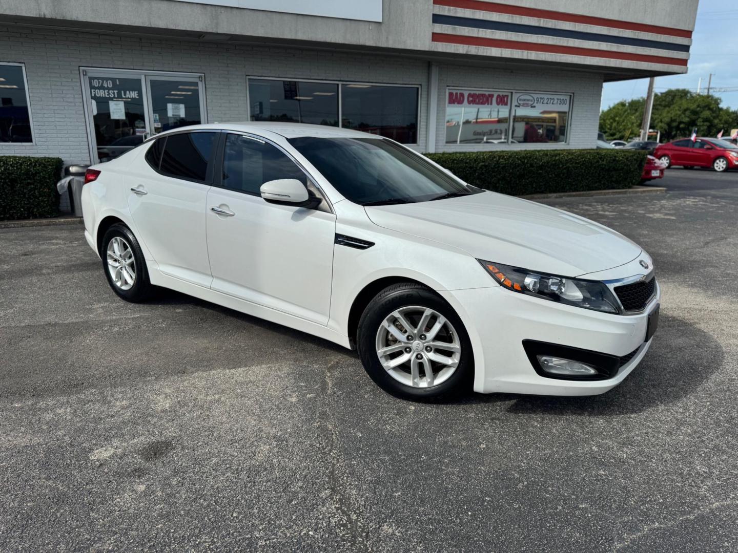 2013 WHITE KIA OPTIMA LX (KNAGM4A77D5) , located at 10740 Forest Lane, Dallas, TX, 75243, (972) 272-7300, 32.908588, -96.701813 - Photo#1