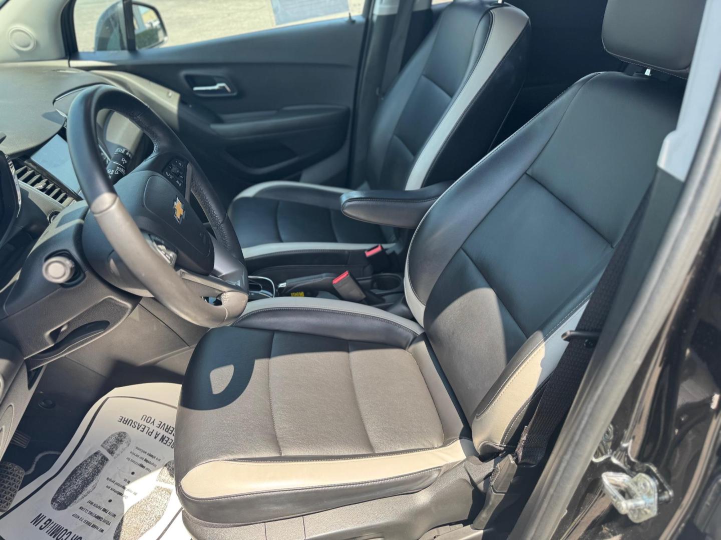 2017 BLACK CHEVROLET TRAX PREMIER (KL7CJMSB3HB) , located at 10740 Forest Lane, Dallas, TX, 75243, (972) 272-7300, 32.908588, -96.701813 - Photo#9