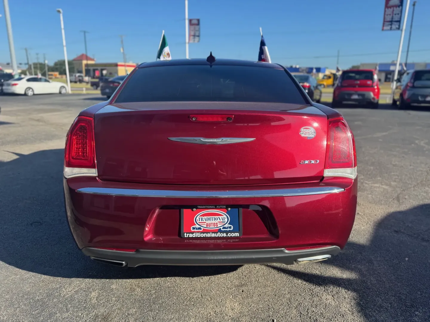 2018 Chrysler 300 C RWD (2C3CCAEG5JH) with an 3.6L V6 SOHC 24V engine, 8A transmission, located at 10740 Forest Lane, Dallas, TX, 75243, (972) 272-7300, 32.908588, -96.701813 - **Unleash Adventure with the 2018 Chrysler 300 Your Ideal Pre-Owned Sedan!**<br /> <br /> Are you ready to elevate your daily commute or embark on unforgettable weekend adventures? Look no further than this stunning 2018 Chrysler 300, available now at Traditional Autos in Dallas, TX. Whether you're - Photo#3