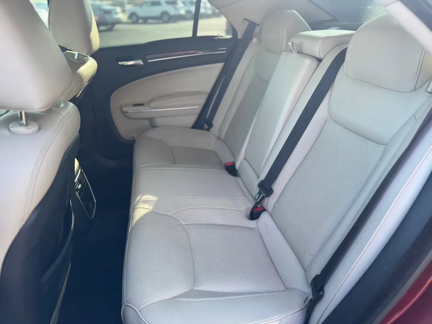 2018 Chrysler 300 C RWD (2C3CCAEG5JH) with an 3.6L V6 SOHC 24V engine, 8A transmission, located at 10740 Forest Lane, Dallas, TX, 75243, (972) 272-7300, 32.908588, -96.701813 - **Unleash Adventure with the 2018 Chrysler 300 Your Ideal Pre-Owned Sedan!**<br /> <br /> Are you ready to elevate your daily commute or embark on unforgettable weekend adventures? Look no further than this stunning 2018 Chrysler 300, available now at Traditional Autos in Dallas, TX. Whether you're - Photo#5