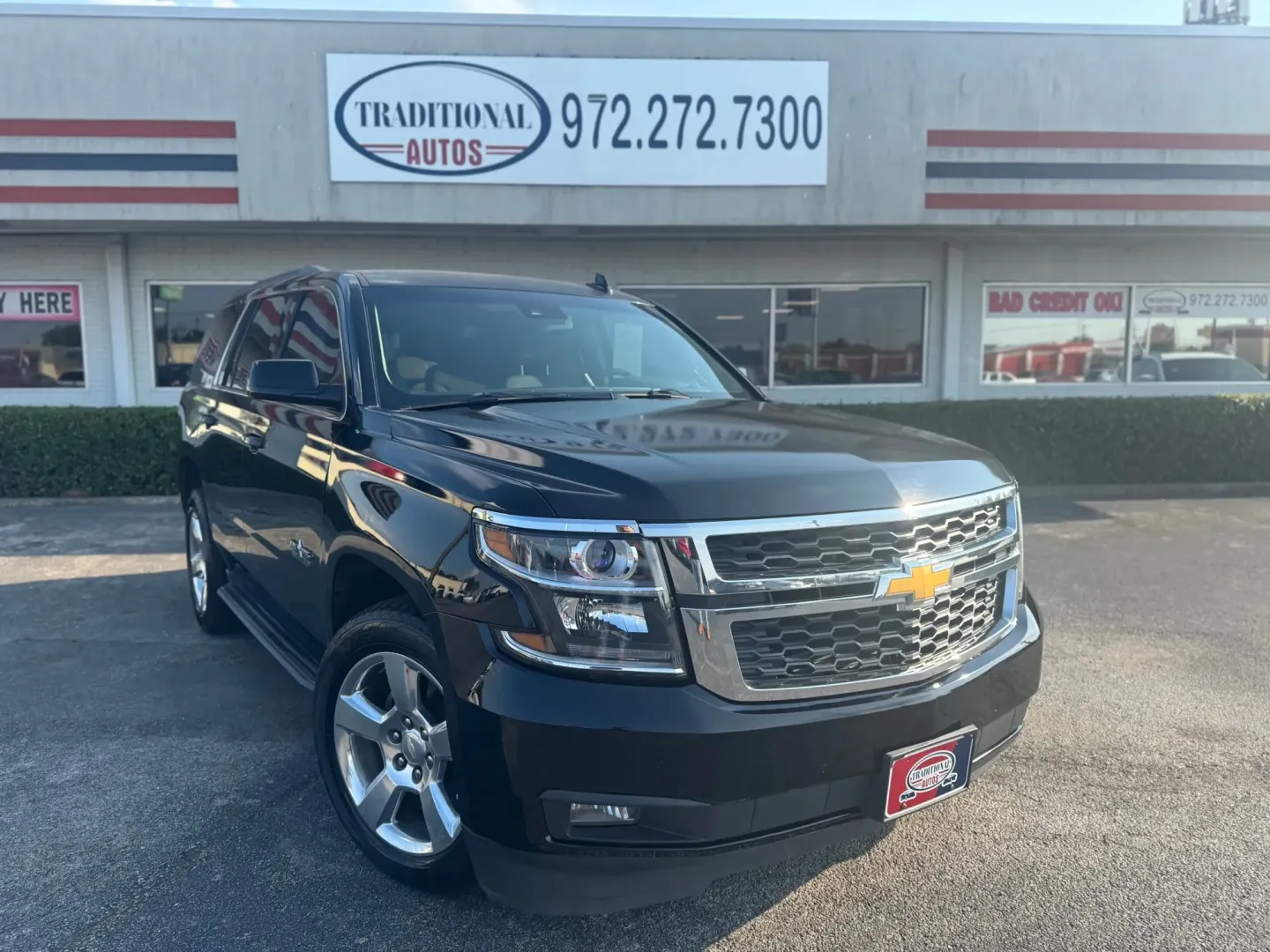 2015 Chevrolet Tahoe LT 2WD (1GNSCBKC6FR) with an 5.3L V8 OHV 16V engine, 6-Speed Automatic transmission, located at 10740 Forest Lane, Dallas, TX, 75243, (972) 272-7300, 32.908588, -96.701813 - **Embark on Your Next Adventure with This 2015 Chevrolet Tahoe SUV!**<br /> <br /> Are you ready to take your family on unforgettable road trips or tackle weekend adventures with ease? Look no further than this stunning 2015 Chevrolet Tahoe, available now at **Traditional Autos**, your premier pre-o - Photo#0