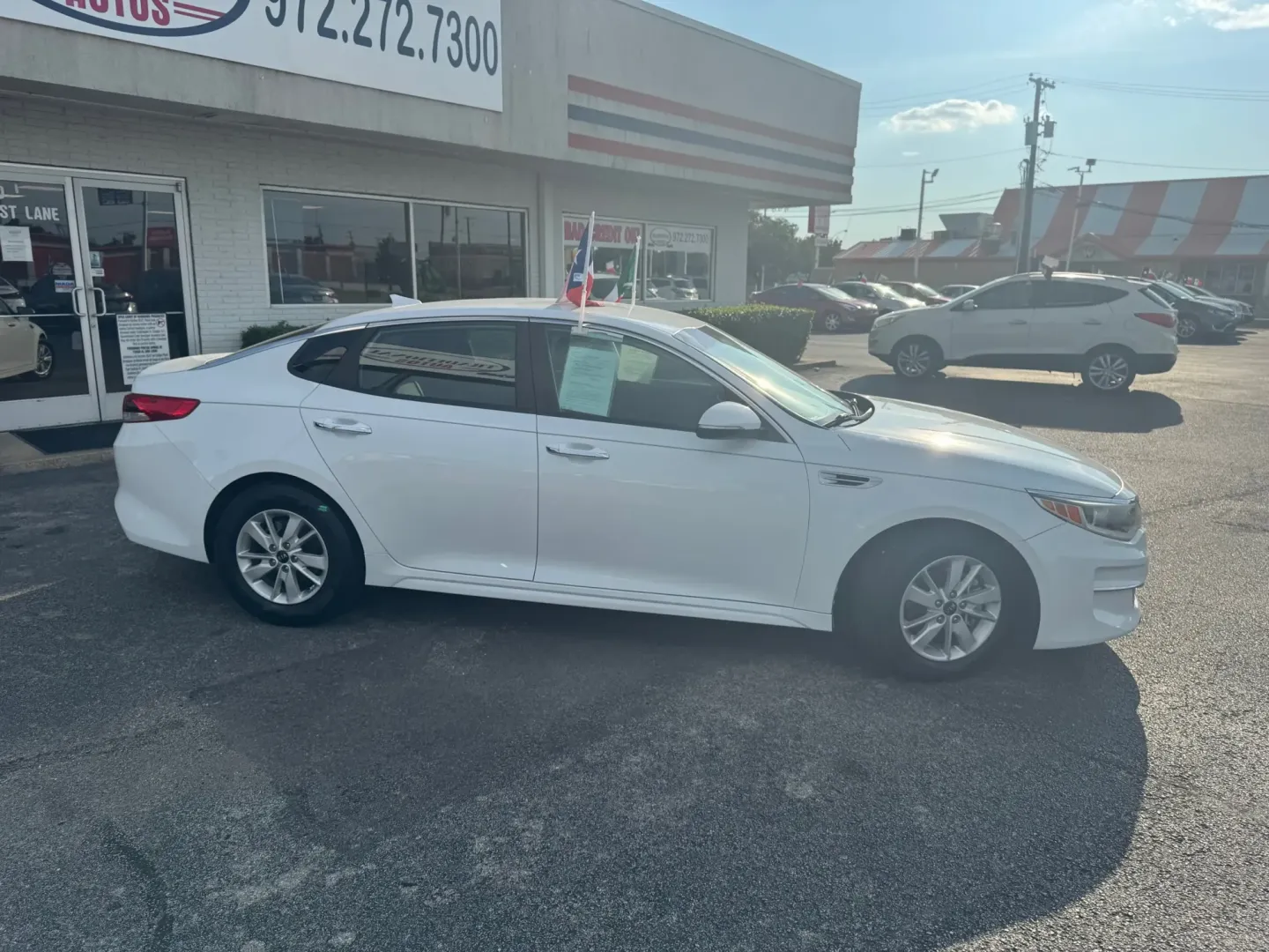 2018 Kia Optima LX (5XXGT4L39JG) with an 2.4L L4 DOHC 16V engine, 6A transmission, located at 10740 Forest Lane, Dallas, TX, 75243, (972) 272-7300, 32.908588, -96.701813 - Are you in search of a reliable and stylish vehicle that can elevate your daily commute while also accommodating those weekend getaways? Look no further! Introducing the 2018 Kia Optima, an excellent choice for anyone seeking a blend of comfort, efficiency, and advanced safety features. This sedan i - Photo#2