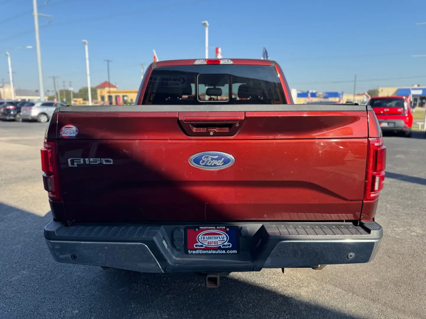 2015 Ford F-150 XLT SuperCrew 6.5-ft. Bed 4WD (1FTEW1EG5FK) with an 3.5L V6 TURBO engine, 6-Speed Automatic transmission, located at 10740 Forest Lane, Dallas, TX, 75243, (972) 272-7300, 32.908588, -96.701813 - Looking for the perfect pickup to elevate your weekend adventures or tackle your daily commute? Look no further! This 2015 Ford F-150 is not just a vehicle; it's a lifestyle companion that blends functionality with comfort, making it an ideal choice for both work and play. Whether you're hauling gea - Photo#4