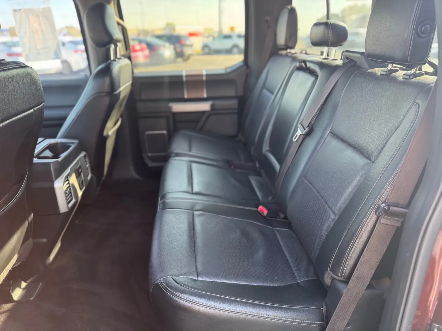 2015 Ford F-150 XLT SuperCrew 6.5-ft. Bed 4WD (1FTEW1EG5FK) with an 3.5L V6 TURBO engine, 6-Speed Automatic transmission, located at 10740 Forest Lane, Dallas, TX, 75243, (972) 272-7300, 32.908588, -96.701813 - Looking for the perfect pickup to elevate your weekend adventures or tackle your daily commute? Look no further! This 2015 Ford F-150 is not just a vehicle; it's a lifestyle companion that blends functionality with comfort, making it an ideal choice for both work and play. Whether you're hauling gea - Photo#7