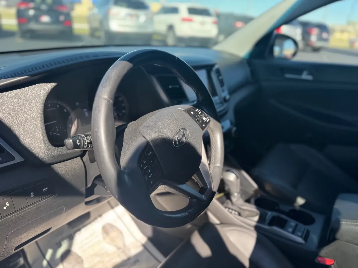 2018 Hyundai Tucson Eco AWD (KM8J3CA25JU) with an 1.6L L4 DOHC 16V engine, 7A transmission, located at 10740 Forest Lane, Dallas, TX, 75243, (972) 272-7300, 32.908588, -96.701813 - **Unleash Adventure with the 2018 Hyundai Tucson Your Ideal SUV for Every Journey!**<br /> <br /> If you're in the market for a versatile and reliable SUV that fits perfectly into an active lifestyle, look no further than the 2018 Hyundai Tucson. This compact yet spacious SUV is designed for famili - Photo#8