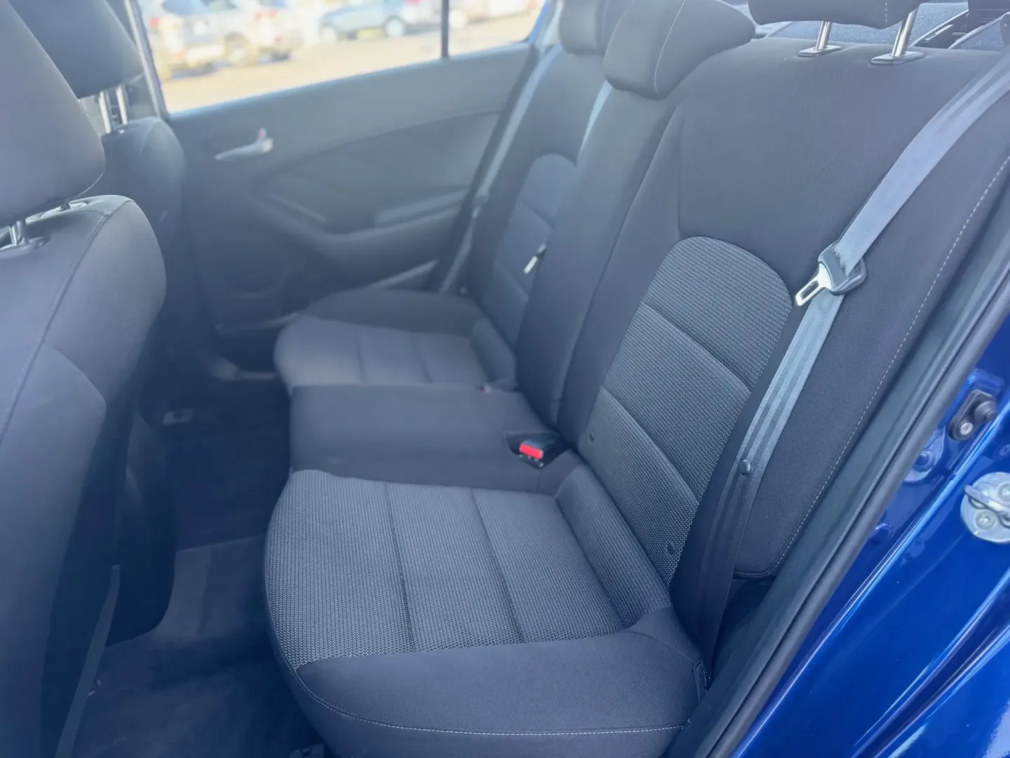 2018 Kia Forte LX 6M (3KPFK4A78JE) with an 2.0L L4 DOHC 16V engine, 6M transmission, located at 10740 Forest Lane, Dallas, TX, 75243, (972) 272-7300, 32.908588, -96.701813 - **Discover Your Next Adventure with the 2018 Kia Forte Perfect for Daily Commuters and Family Outings!**<br /> <br /> Are you in the market for a reliable, affordable vehicle that perfectly blends comfort, style, and safety? Look no further than this stunning 2018 Kia Forte, available right here at - Photo#5