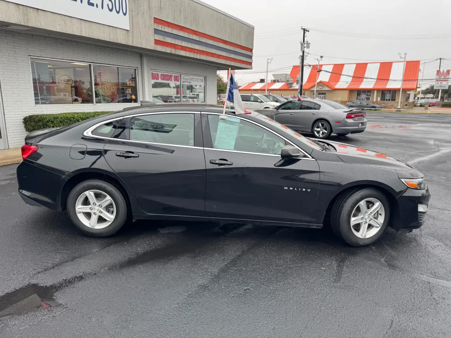 2019 Chevrolet Malibu LS (1G1ZB5ST6KF) with an 1.5L L4 DOHC 16V engine, 6A transmission, located at 10740 Forest Lane, Dallas, TX, 75243, (972) 272-7300, 32.908588, -96.701813 - Looking for a dependable sedan that perfectly blends efficiency with comfort? Meet the 2019 Chevrolet Malibu, your ideal companion for everything from daily commutes to weekend getaways. Whether you're navigating the vibrant streets of Dallas or embarking on a family road trip, this car delivers a s - Photo#2
