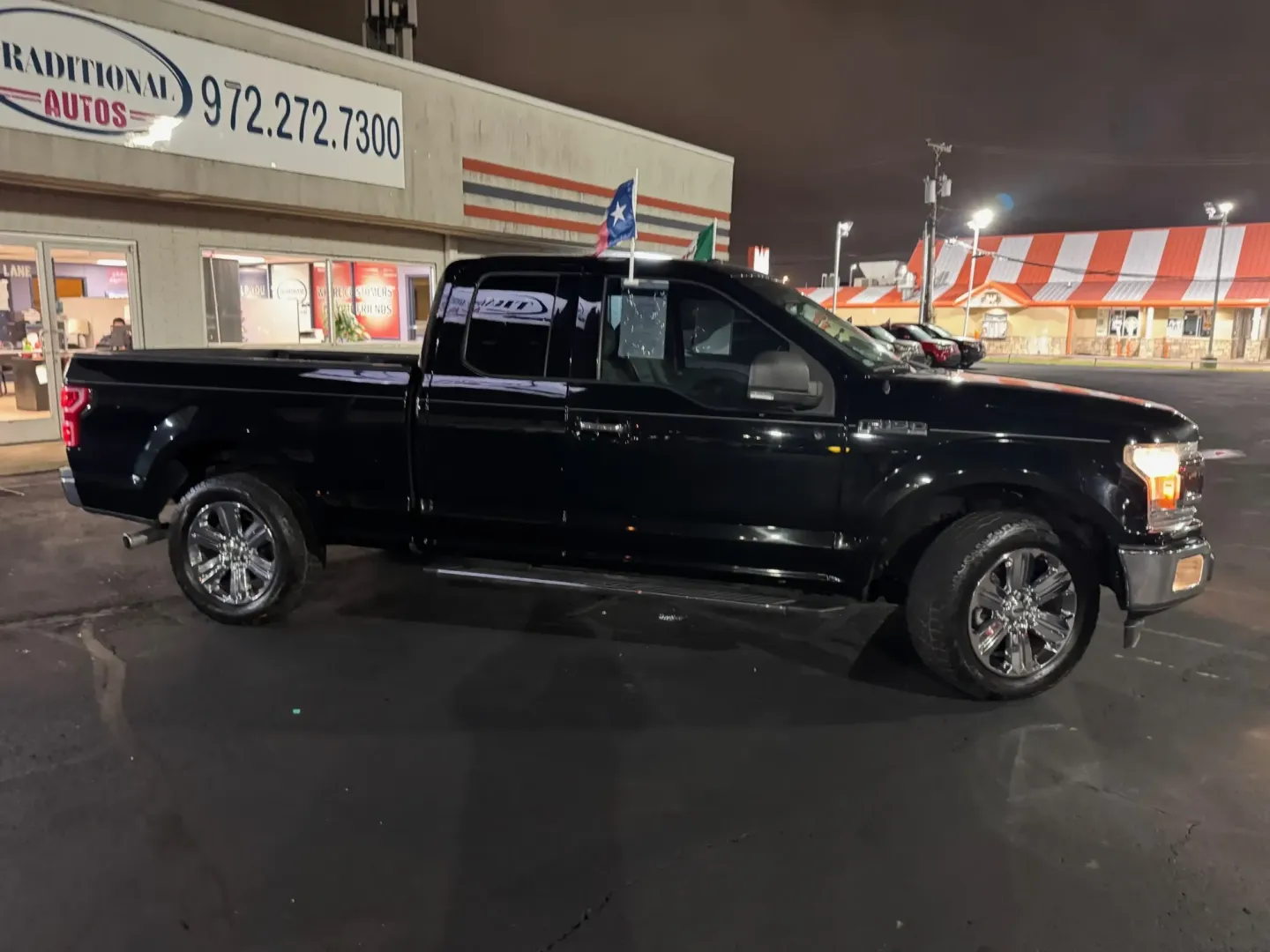 2018 Ford F-150 XL SuperCab 8-ft. 2WD (1FTEX1CG5JK) with an 3.5L V6 DOHC 24V engine, 6A transmission, located at 10740 Forest Lane, Dallas, TX, 75243, (972) 272-7300, 32.908588, -96.701813 - **Unleash Your Adventures with the 2018 Ford F-150 at Traditional Autos!**<br /> <br /> Are you ready to elevate your lifestyle with a vehicle that perfectly balances durability, comfort, and capability? Look no further than the 2018 Ford F-150, available now at Traditional Autos in Dallas, TX. Whet - Photo#2