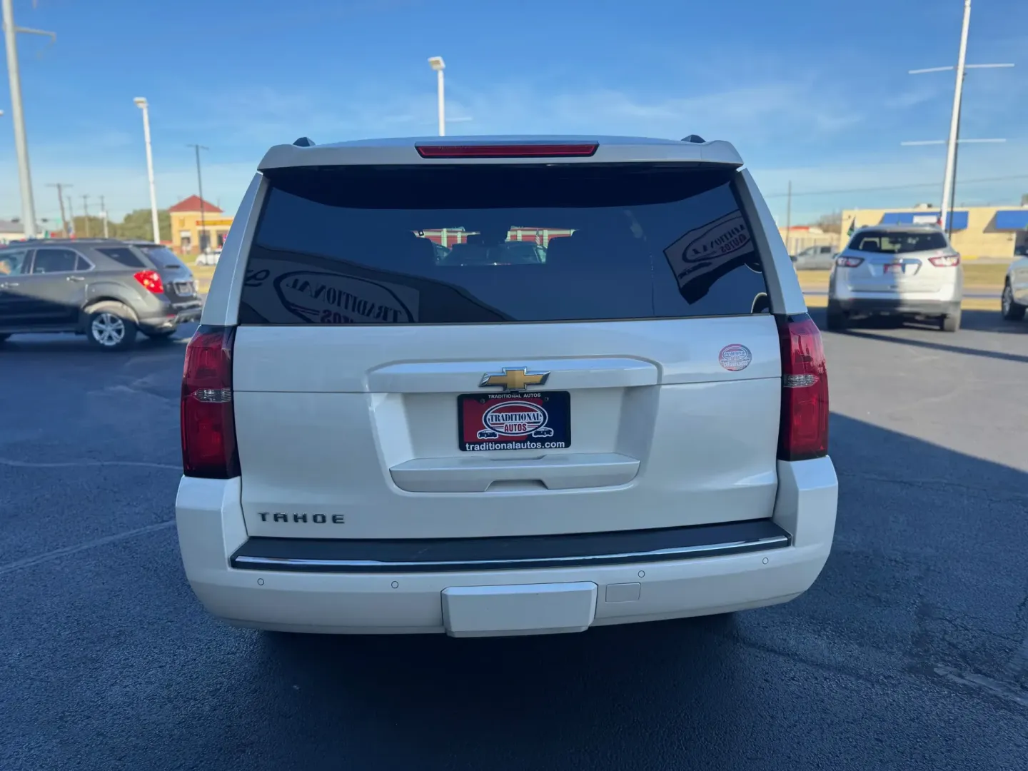 2015 Chevrolet Tahoe LTZ 4WD (1GNSKCKC4FR) with an 5.3L V8 OHV 16V engine, 6-Speed Automatic transmission, located at 10740 Forest Lane, Dallas, TX, 75243, (972) 272-7300, 32.908588, -96.701813 - **Unlock Adventure with the 2015 Chevrolet Tahoe Perfect for Family Road Trips!**<br /> <br /> Are you ready for your next family adventure? The 2015 Chevrolet Tahoe is the ultimate SUV designed to accommodate your loved ones while providing the space and features necessary for both everyday commut - Photo#3