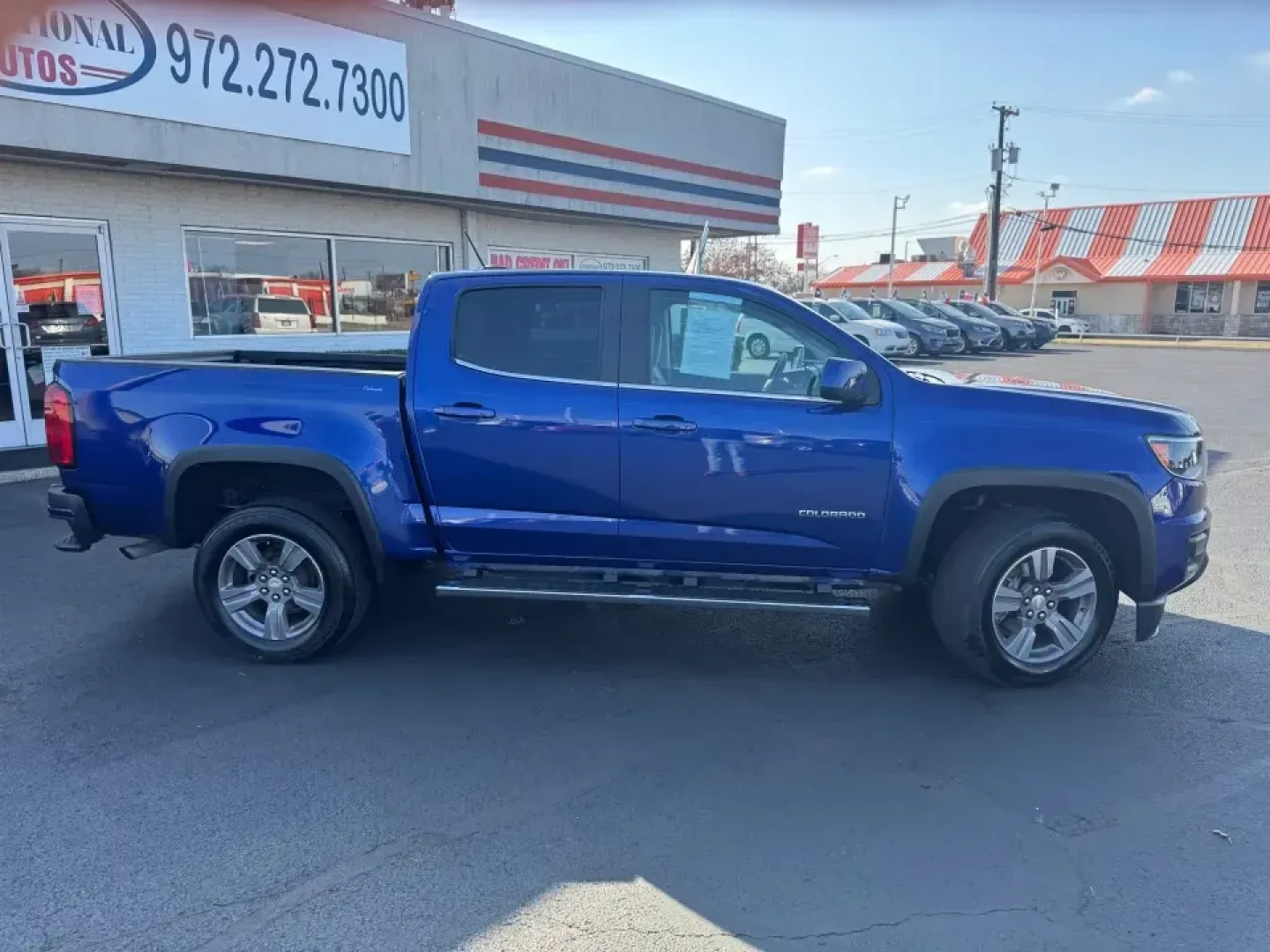2016 Chevrolet Colorado LT Crew Cab 2WD Long Box (1GCGSCE31G1) with an 3.6L V6 DOHC 24V GAS engine, 6A transmission, located at 10740 Forest Lane, Dallas, TX, 75243, (972) 272-7300, 32.908588, -96.701813 - **Unleash Adventure with the 2016 Chevrolet Colorado at Traditional Autos!**<br /> <br /> Are you ready to elevate your lifestyle with a reliable and robust vehicle? The 2016 Chevrolet Colorado is your ticket to weekend adventures, daily commutes, and everything in between. This crew cab pickup, wit - Photo#2
