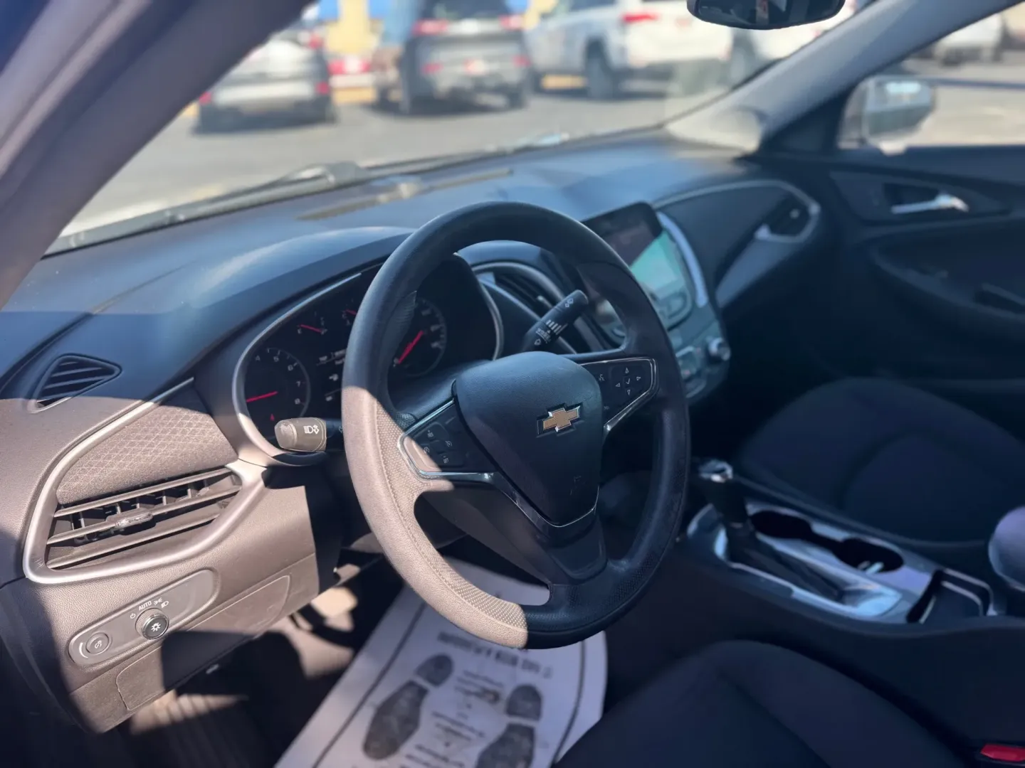 2020 Chevrolet Malibu LS (1G1ZB5ST3LF) with an 1.5L L4 DOHC 16V engine, 6A transmission, located at 10740 Forest Lane, Dallas, TX, 75243, (972) 272-7300, 32.908588, -96.701813 - Are you seeking a smart blend of style, comfort, and affordability for your next vehicle? Look no further than this striking 2020 Chevrolet Malibu, a pre-owned sedan that's not just a means of transportation but a lifestyle upgrade. Whether you're commuting from the vibrant neighborhoods of Dallas t - Photo#6