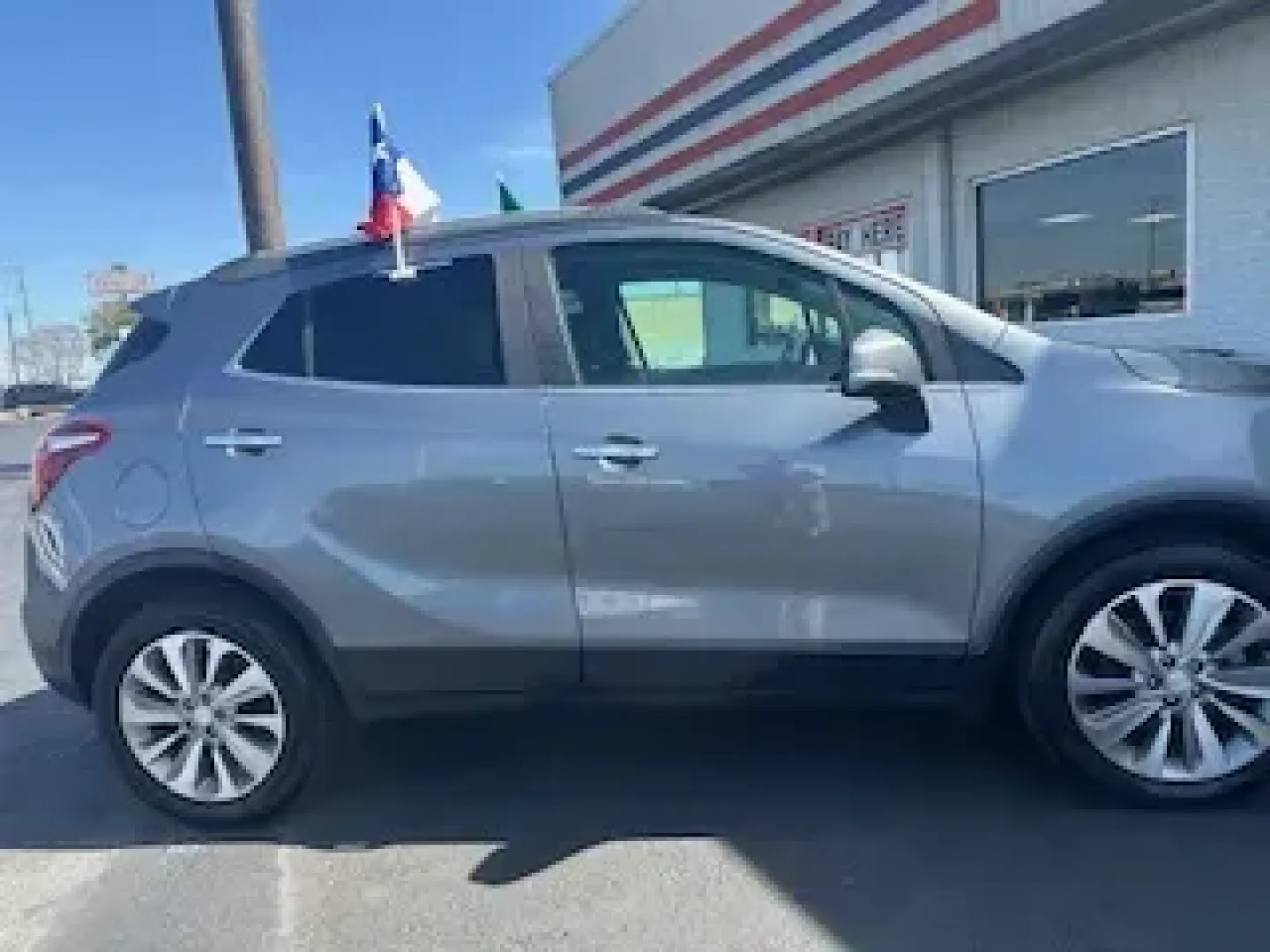 2019 Buick Encore Preferred FWD (KL4CJASBXKB) with an 1.4L L4 DOHC 16V TURBO engine, 6A transmission, located at 10740 Forest Lane, Dallas, TX, 75243, (972) 272-7300, 32.908588, -96.701813 - Need a smart, easy-to-park SUV for Dallas life-whether you're commuting down I-635, weaving through Central Expressway, or planning a weekend escape to White Rock Lake or the Dallas Arboretum? This 2019 Buick Encore is built for drivers who want big-city practicality in a right-sized package, with t - Photo#10