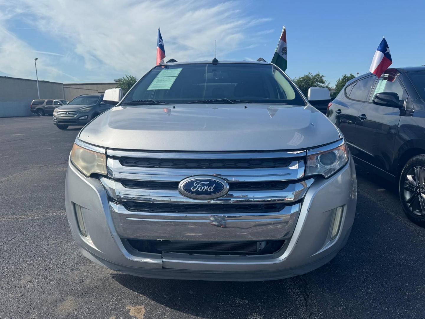 2011 SILVER /gray FORD EDGE SEL FWD (2FMDK3JC7BB) with an 3.5L V6 DOHC 24V engine, 6-Speed Automatic transmission, located at 10740 Forest Lane, Dallas, TX, 75243, (972) 272-7300, 32.908588, -96.701813 - Photo#1