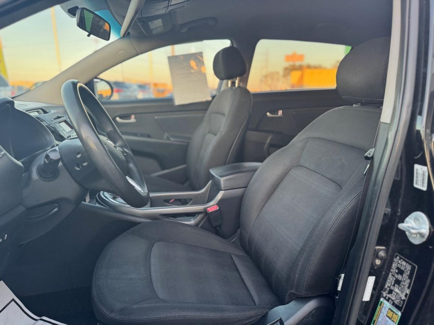 2013 BLACK /Gray KIA SPORTAGE BASE; EX; L LX FWD (KNDPB3A22D7) with an 2.4L V6 DOHC 24V engine, 6-Speed Automatic transmission, located at 10740 Forest Lane, Dallas, TX, 75243, (972) 272-7300, 32.908588, -96.701813 - Photo#6