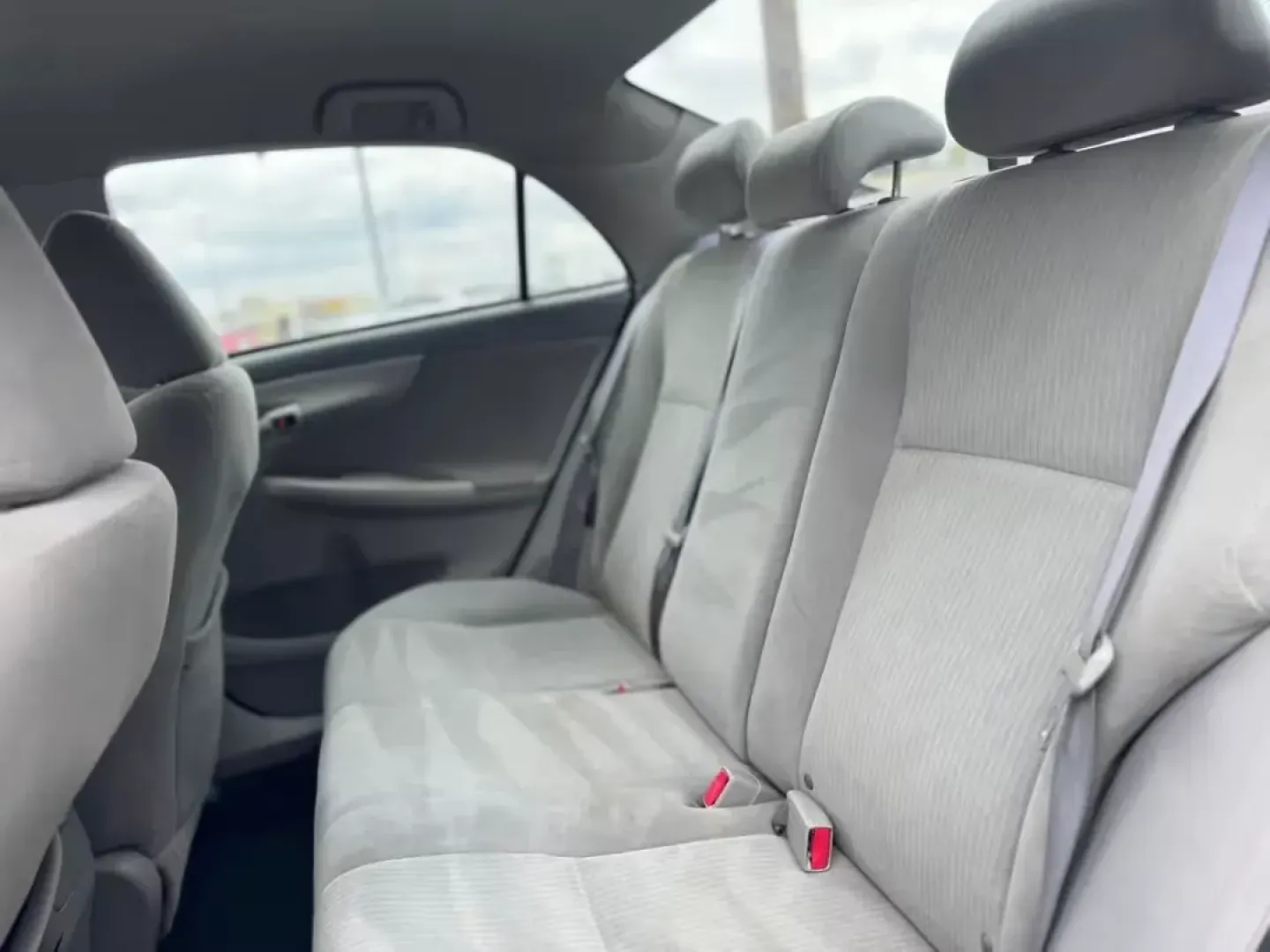 2010 SILVER Toyota Corolla Base 4-Speed AT (1NXBU4EEXAZ) with an 1.8L L4 DOHC 16V engine, 4-Speed Automatic Overdrive transmission, located at 10740 Forest Lane, Dallas, TX, 75243, (972) 272-7300, 32.908588, -96.701813 - **Drive Your Dreams: Discover the 2010 Toyota Corolla at Traditional Autos!**<br /> <br /> Are you ready to upgrade your daily commute or embark on weekend adventures? Look no further than this **2010 Toyota Corolla** available at **Traditional Autos**, your trusted used car dealer in **Dallas, TX** - Photo#4