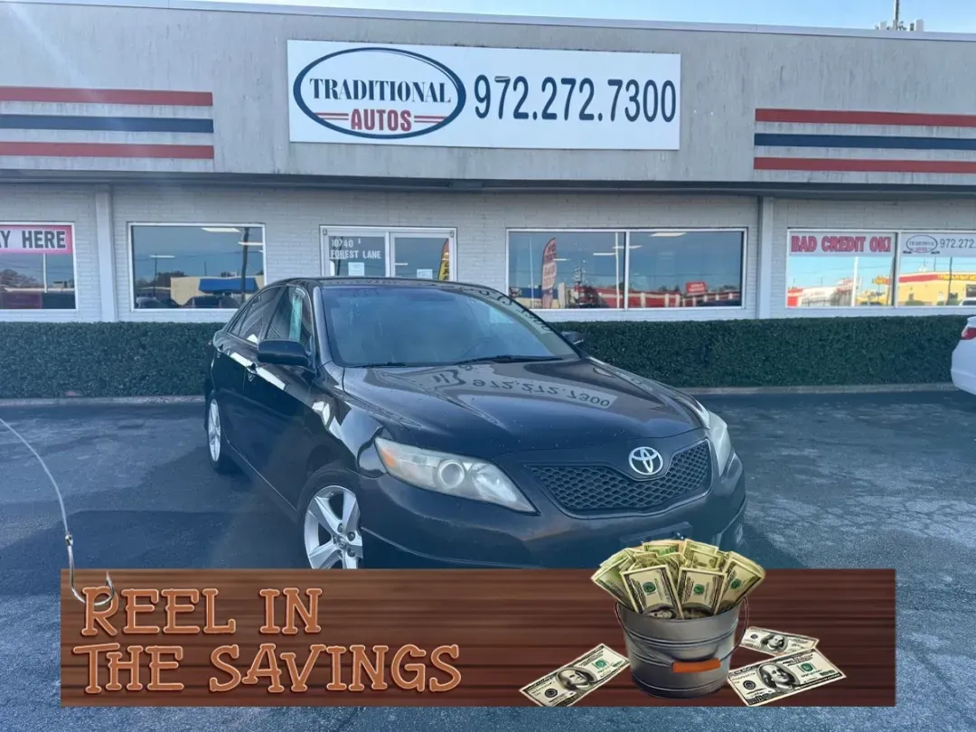 2011 Toyota Camry SE 6-Spd MT