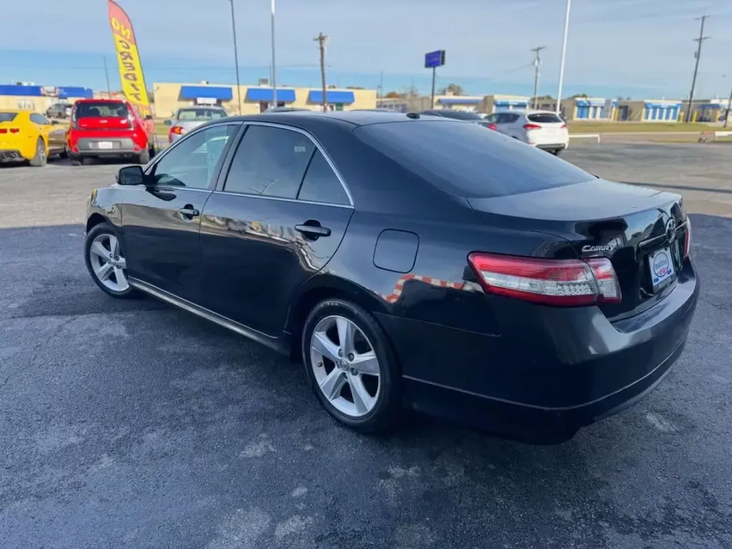 2011 Toyota Camry SE 6-Spd MT (4T1BF3EK3BU) with an 2.5L L4 DOHC 16V engine, 6-Speed Manual transmission, located at 10740 Forest Lane, Dallas, TX, 75243, (972) 272-7300, 32.908588, -96.701813 - **Discover Adventure and Reliability with the 2011 Toyota Camry SE at Traditional Autos in Dallas, TX!**<br /> <br /> Are you searching for a dependable vehicle that marries affordability with comfort? Your quest ends here! The 2011 Toyota Camry SE is the perfect solution for both daily commuters an - Photo#5