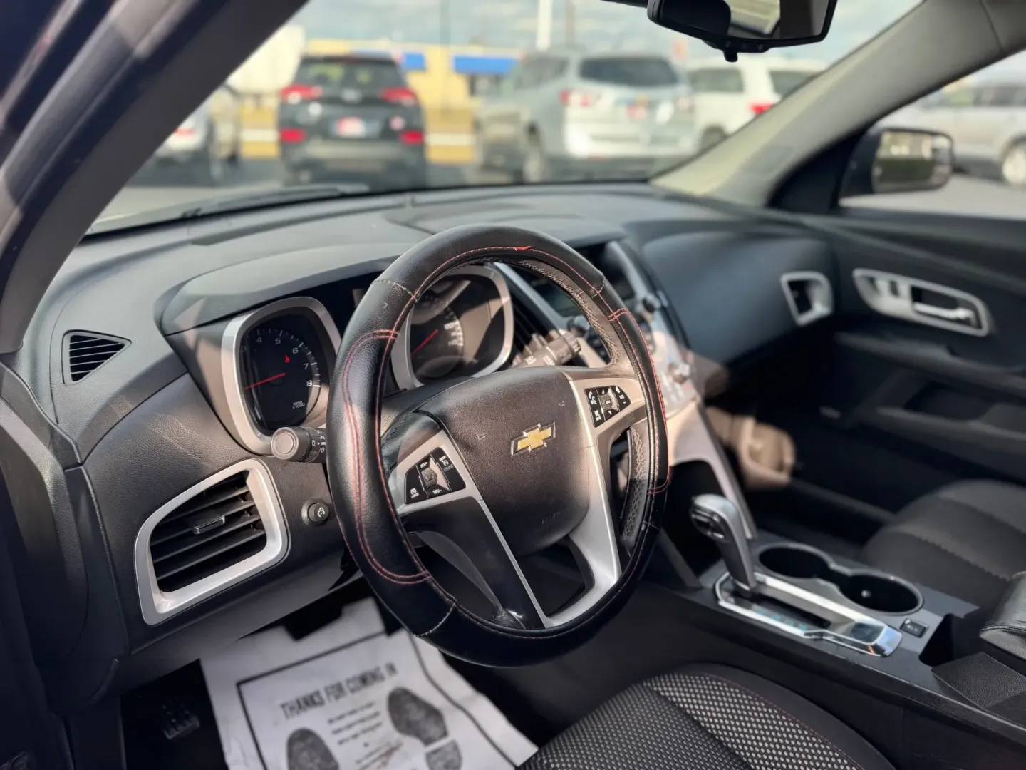 2013 Chevrolet Equinox 1LT 2WD (2GNFLDE30D6) with an 3.6L V6 DOHC 24V engine, 6-Speed Automatic transmission, located at 10740 Forest Lane, Dallas, TX, 75243, (972) 272-7300, 32.908588, -96.701813 - ### Unleash Your Adventurous Spirit with the 2013 Chevrolet Equinox at Traditional Autos!<br /> <br /> Are you ready to elevate your weekend adventures or daily commutes? Look no further than the versatile 2013 Chevrolet Equinox, now available at **Traditional Autos**, your trusted pre-owned dealers - Photo#6