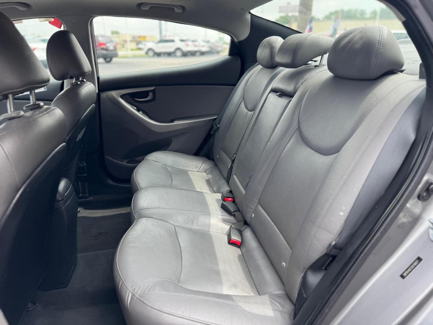 2013 GRAY HYUNDAI ELANTRA GLS; LIMITED Limited (5NPDH4AE1DH) with an 1.8L L4 DOHC 16V engine, 6-Speed Automatic transmission, located at 10740 Forest Lane, Dallas, TX, 75243, (972) 272-7300, 32.908588, -96.701813 - Photo#6