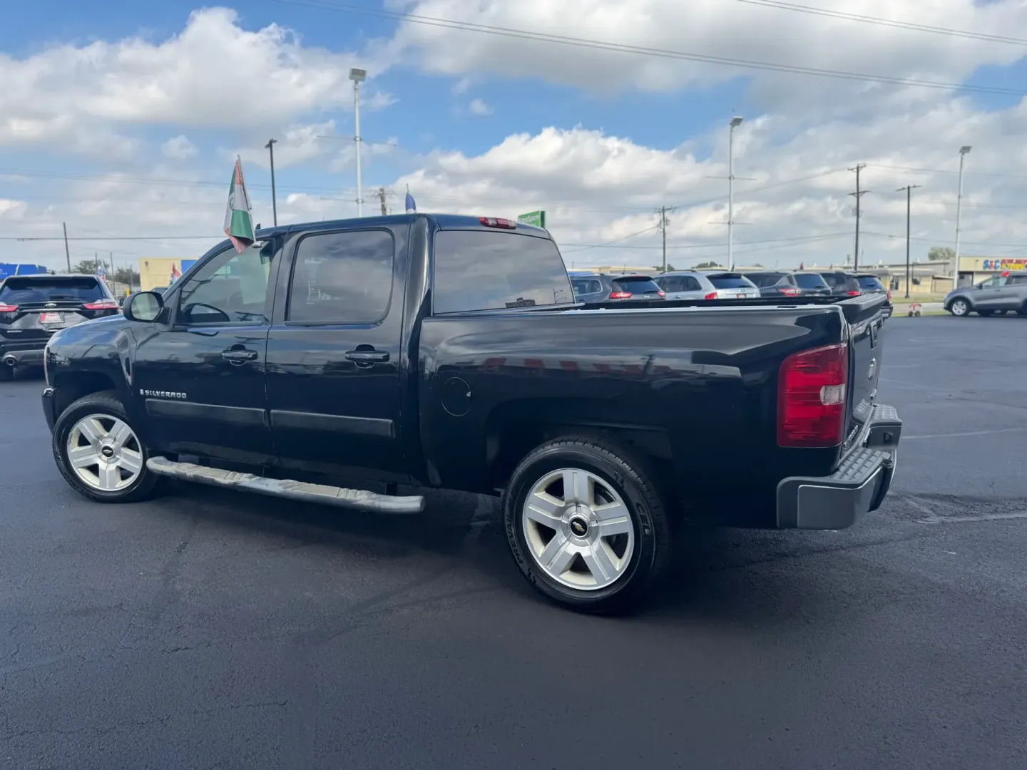 2008 Chevrolet Silverado 1500 LS Crew Cab 2WD (3GCEC13J38G) with an 5.3L V8 OHV 16V engine, 4-Speed Automatic Overdrive transmission, located at 10740 Forest Lane, Dallas, TX, 75243, (972) 272-7300, 32.908588, -96.701813 - **Discover Adventure with the 2008 Chevrolet Silverado 1500 Your Ultimate Pickup Truck!**<br /> <br /> Are you looking for a versatile vehicle that can handle both your daily commute and weekend adventures? Look no further than the 2008 Chevrolet Silverado 1500, available now at Traditional Autos i - Photo#3