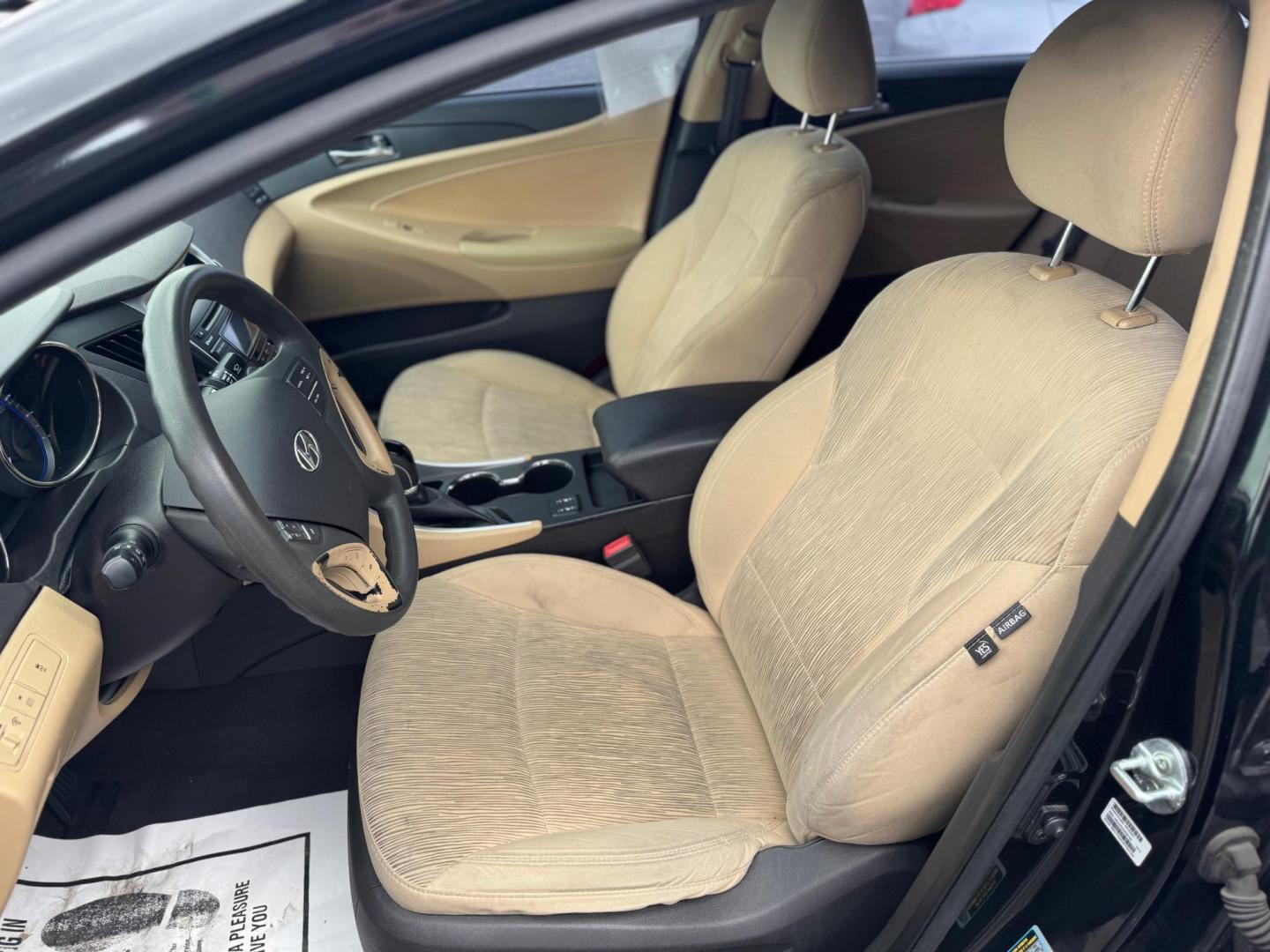 2013 BLACK HYUNDAI SONATA GLS GLS (5NPEB4AC4DH) with an 2.4L L4 DOHC 16V engine, 6-Speed Automatic transmission, located at 10740 Forest Lane, Dallas, TX, 75243, (972) 272-7300, 32.908588, -96.701813 - Photo#7