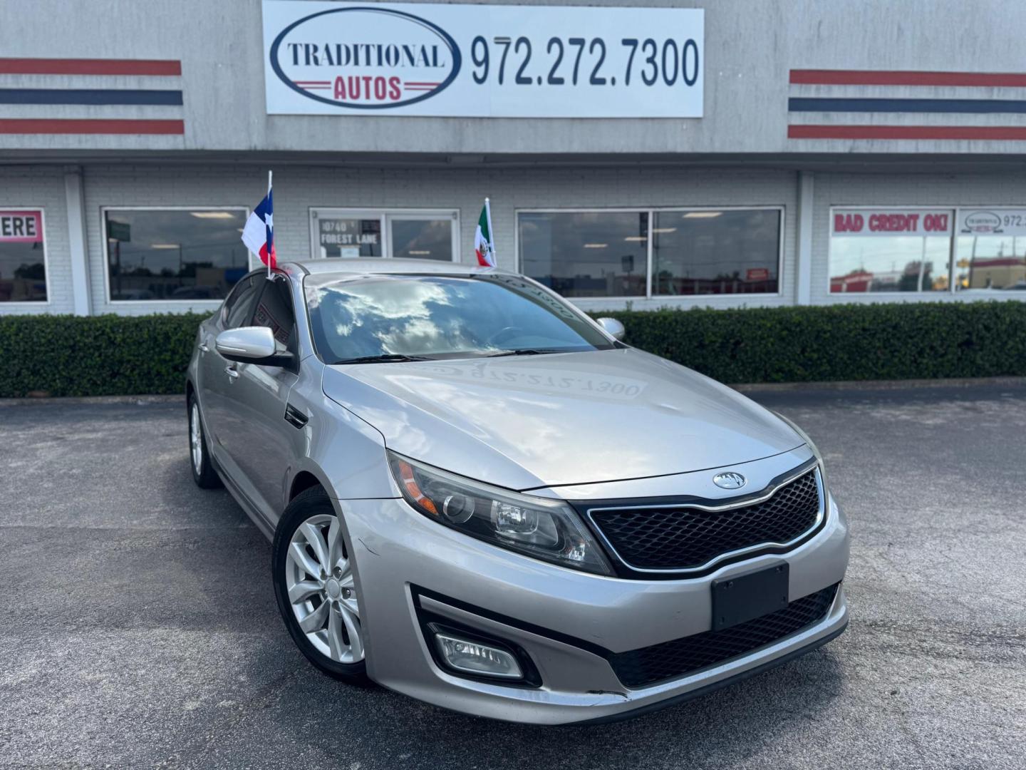 2014 GOLD KIA OPTIMA EX; LX EX (5XXGN4A72EG) with an 2.4L L4 DOHC 16V engine, 6-Speed Automatic transmission, located at 10740 Forest Lane, Dallas, TX, 75243, (972) 272-7300, 32.908588, -96.701813 - Photo#0