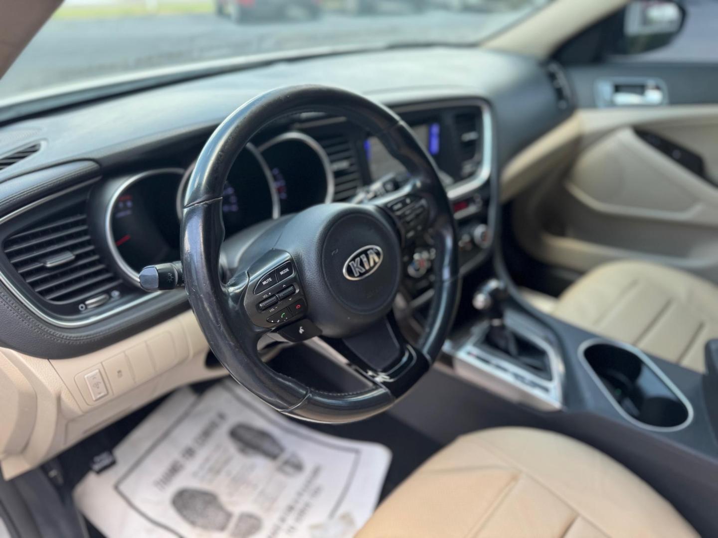 2014 GOLD KIA OPTIMA EX; LX EX (5XXGN4A72EG) with an 2.4L L4 DOHC 16V engine, 6-Speed Automatic transmission, located at 10740 Forest Lane, Dallas, TX, 75243, (972) 272-7300, 32.908588, -96.701813 - Photo#7