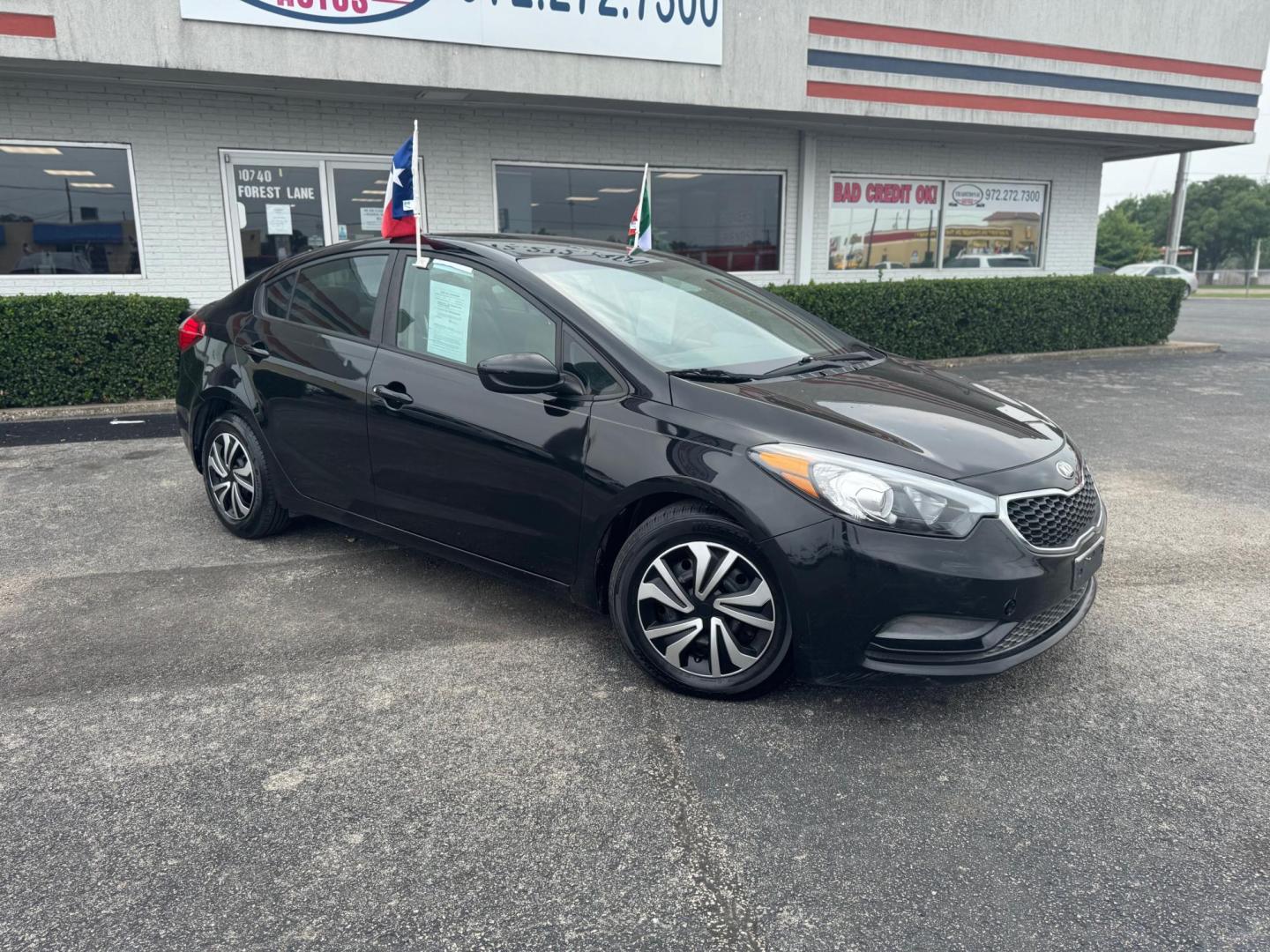 2015 BLACK KIA FORTE LX LX (KNAFK4A68F5) with an 1.8L L4 DOHC 16V engine, located at 10740 Forest Lane, Dallas, TX, 75243, (972) 272-7300, 32.908588, -96.701813 - Photo#1
